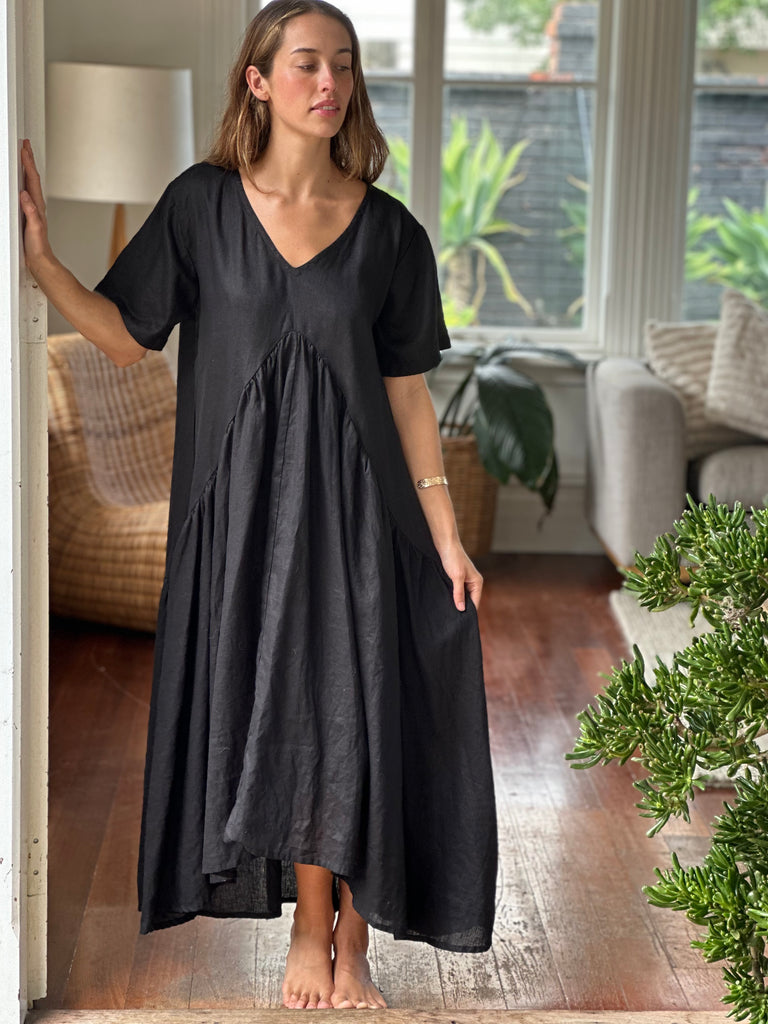sophia dress -black linen Apparel