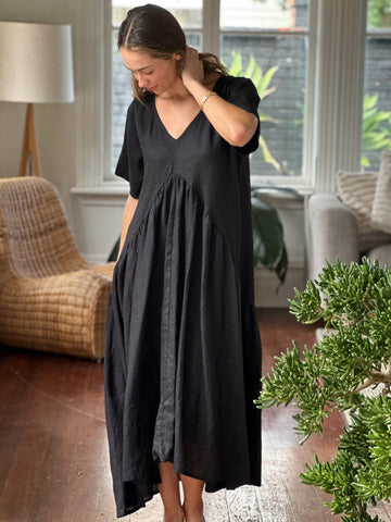 sophia dress -black linen Apparel