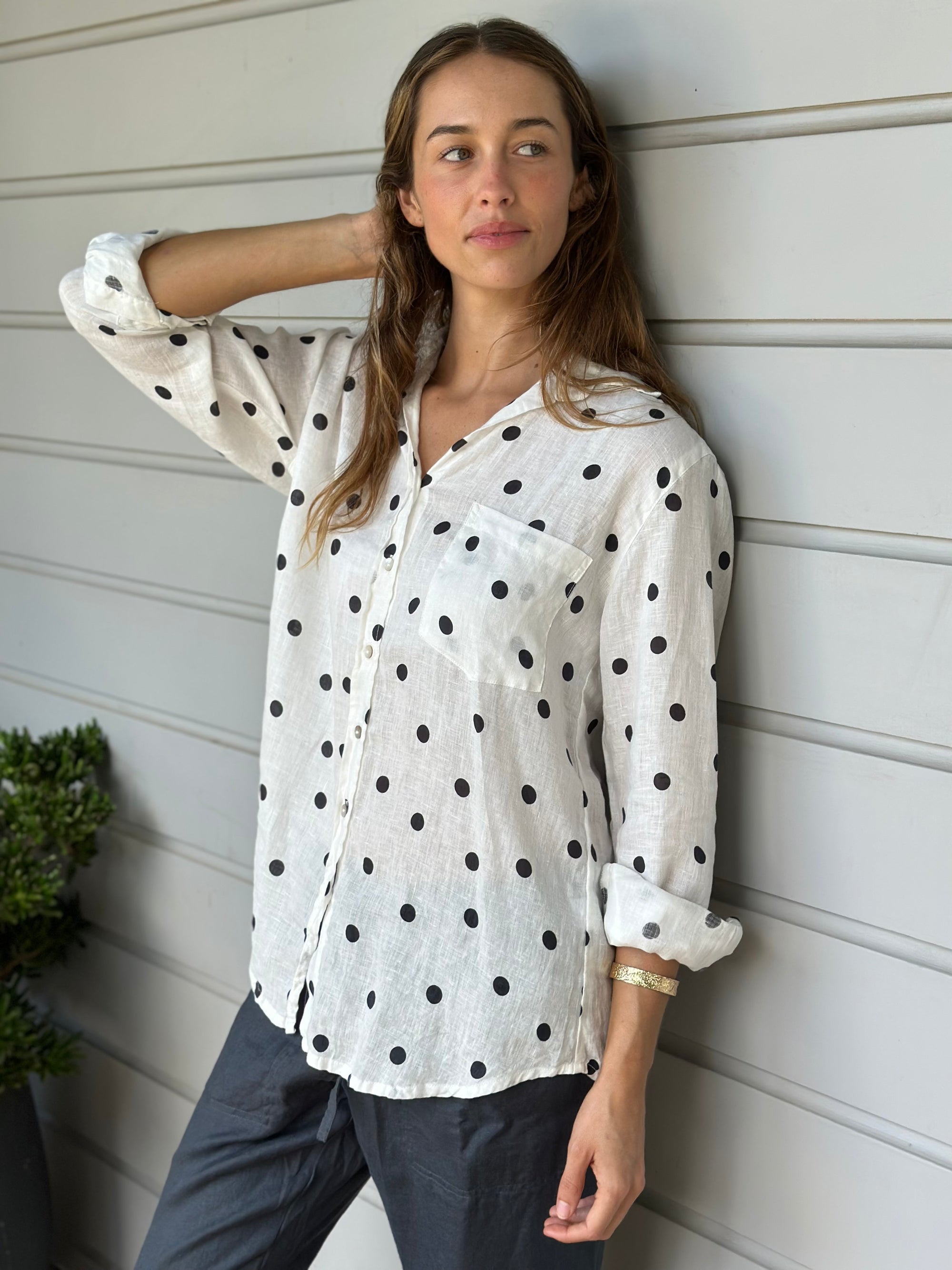 erika shirt - charcoal spot linen Apparel