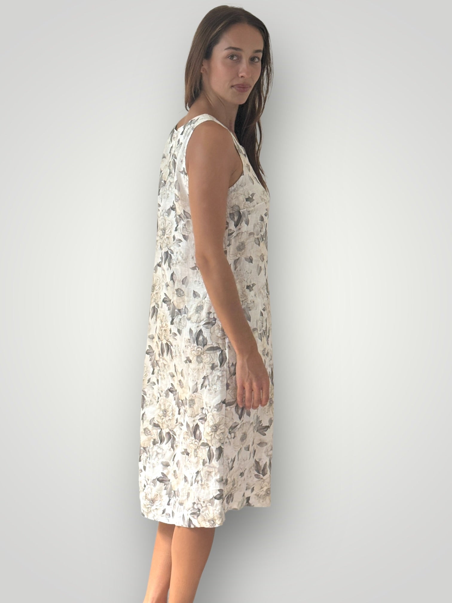 becky dress - magnolia flower linen Apparel