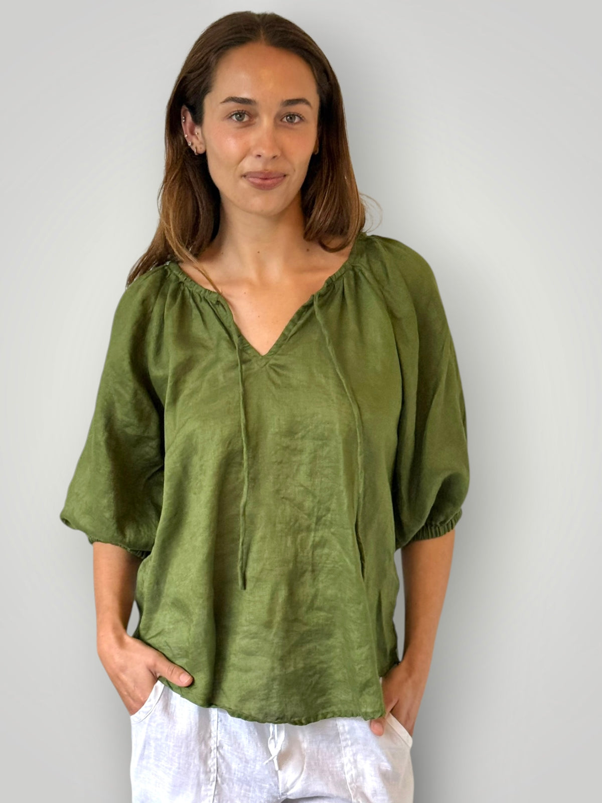 alicia top-moss linen