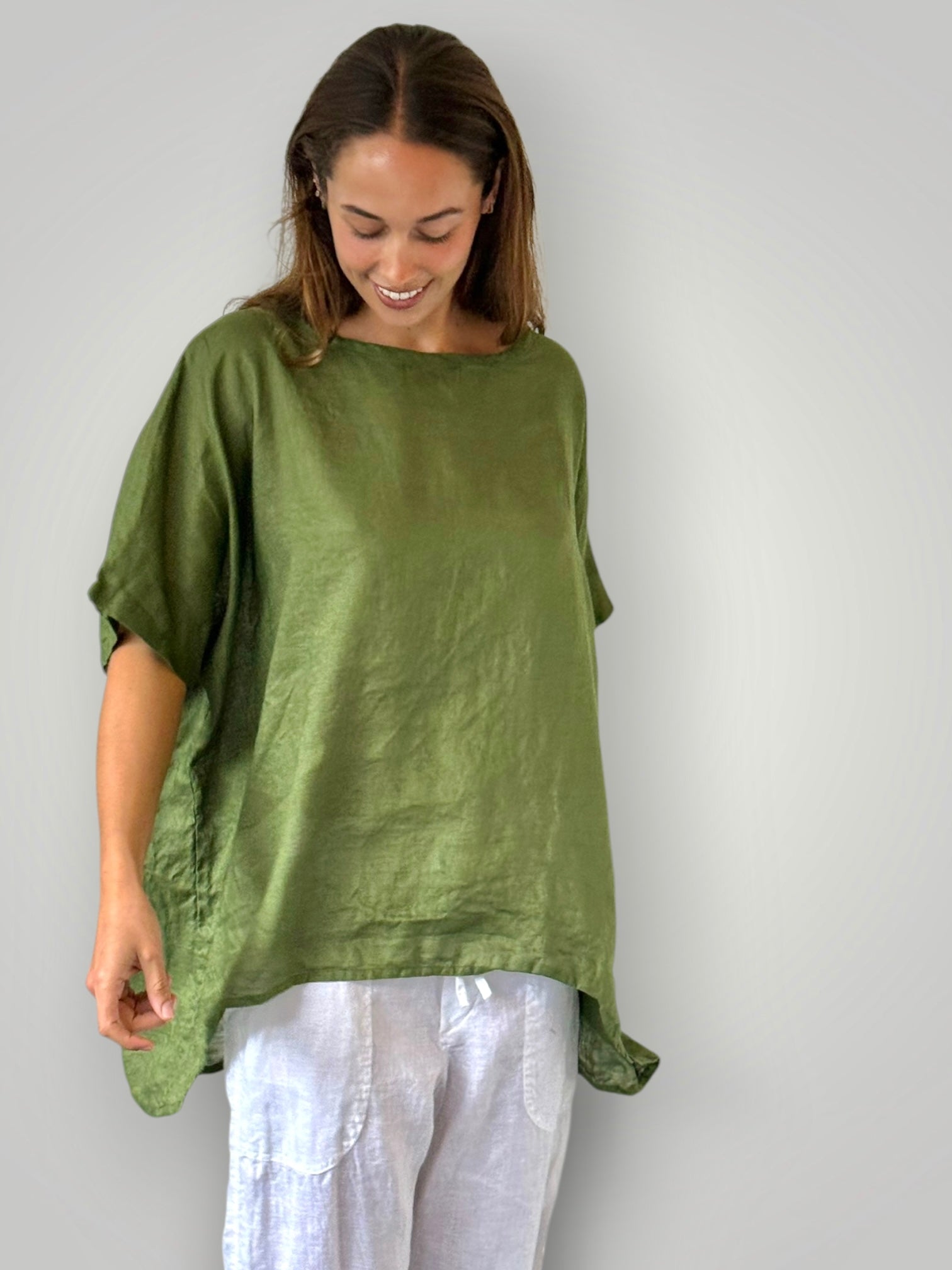 rachael top- moss linen Apparel