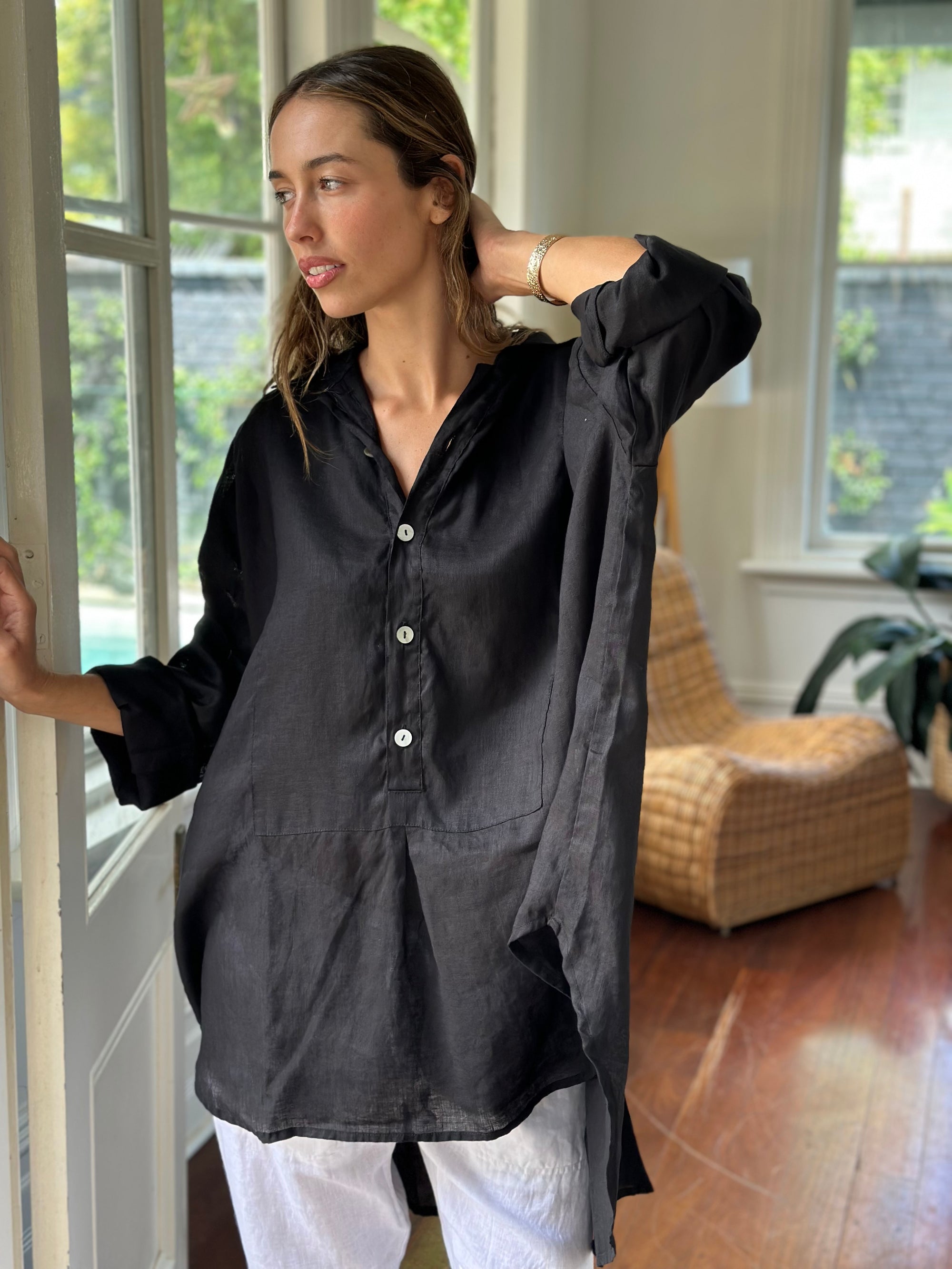 megan shirt - black linen Apparel