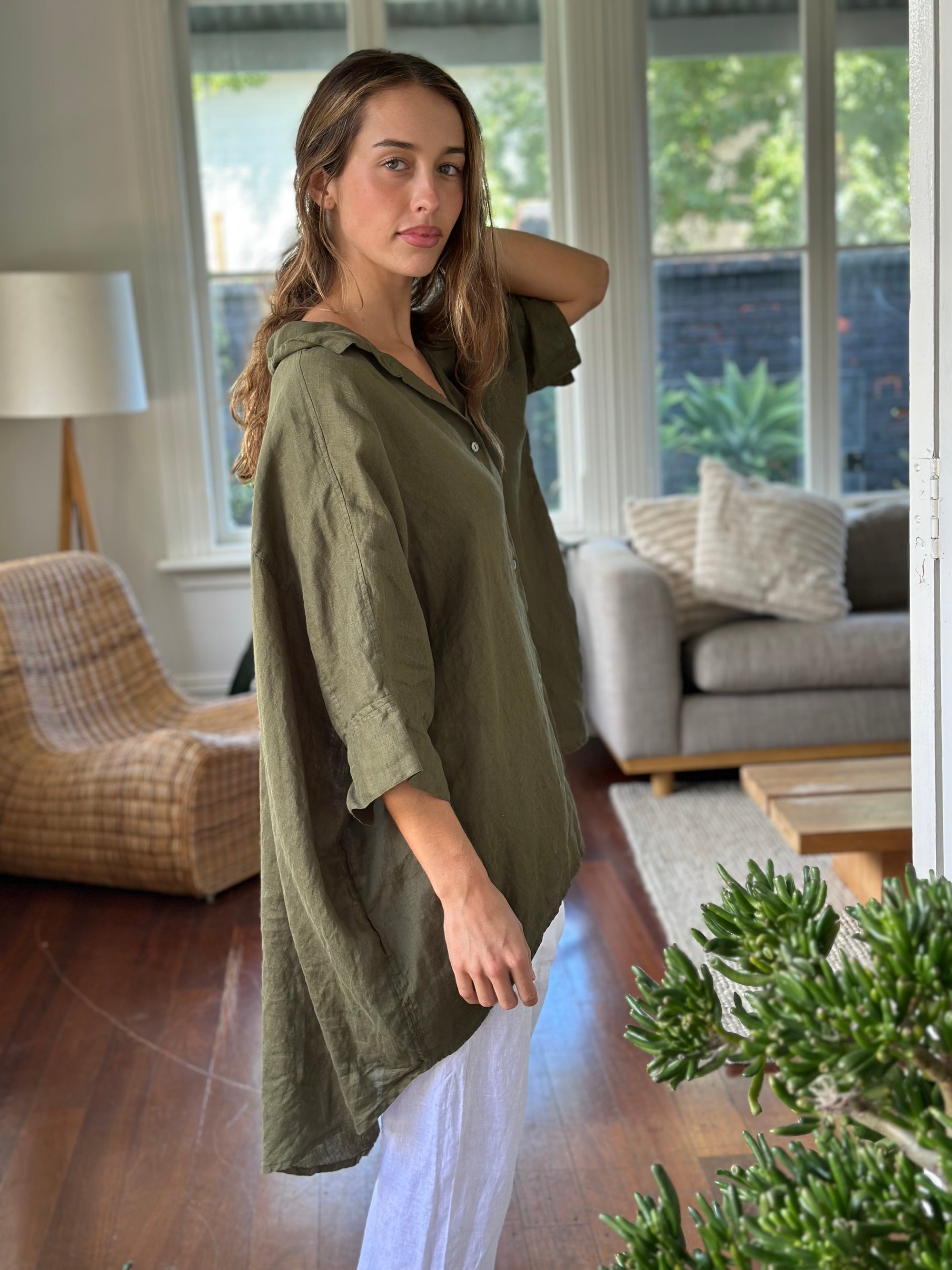 issey shirt - army linen Apparel