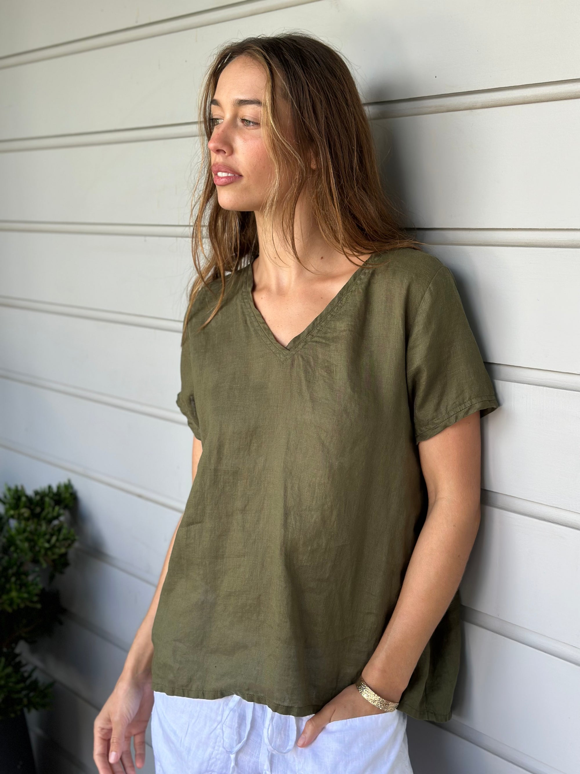 ellie v neck top - army linen Apparel