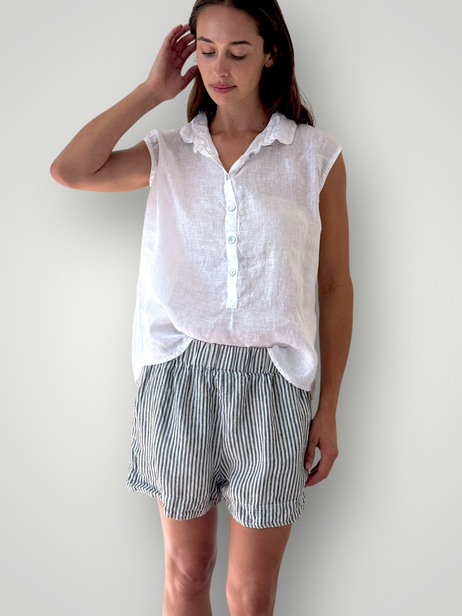 abbey short - charcoal stripe linen Apparel