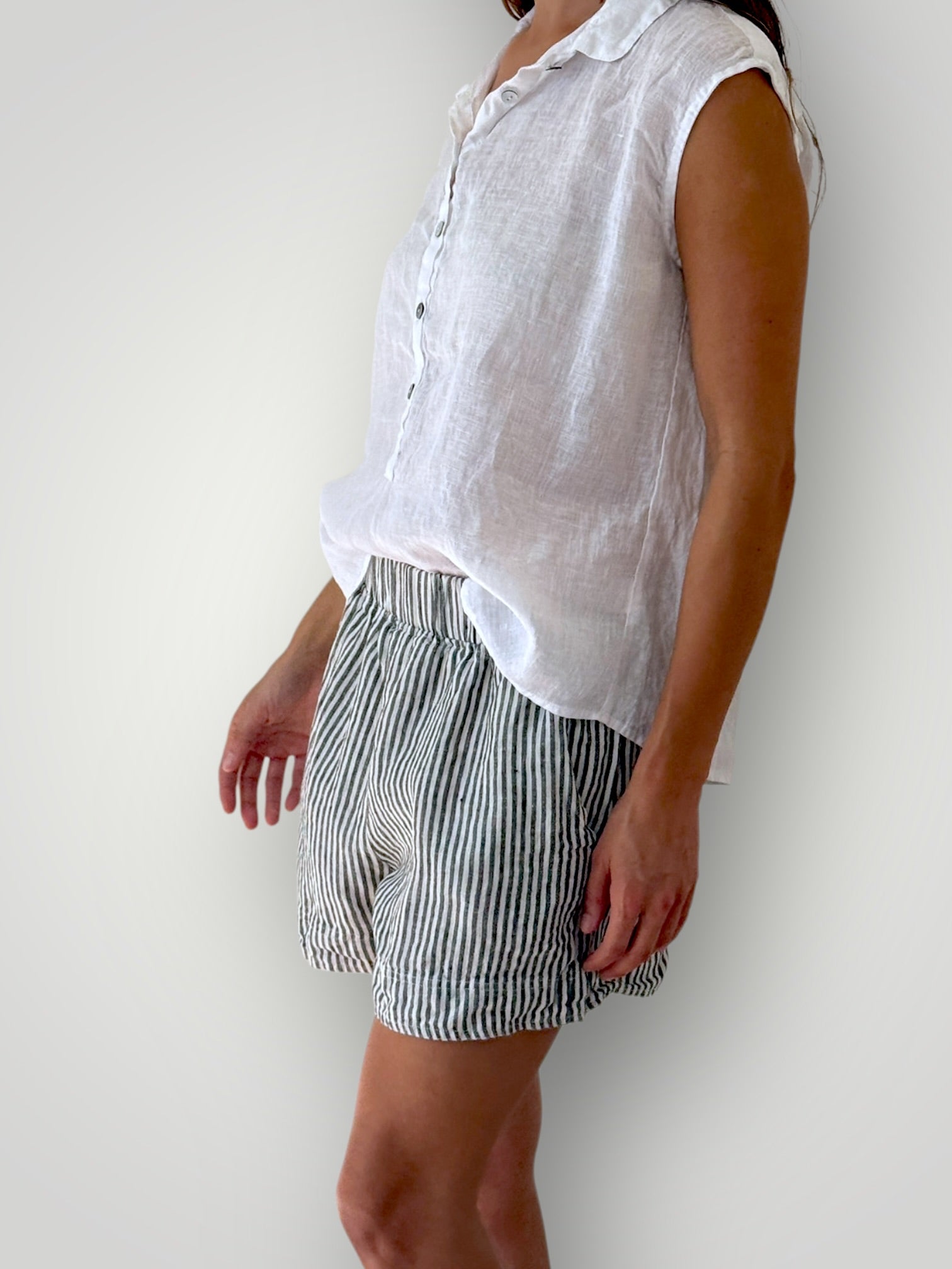 abbey short - charcoal stripe linen Apparel