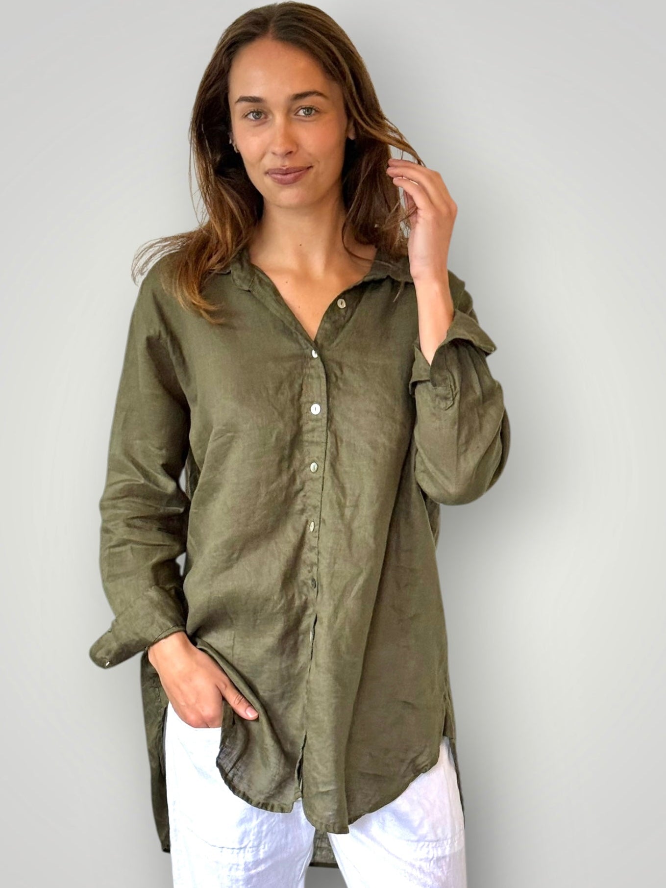 skyla shirt - army linen Apparel