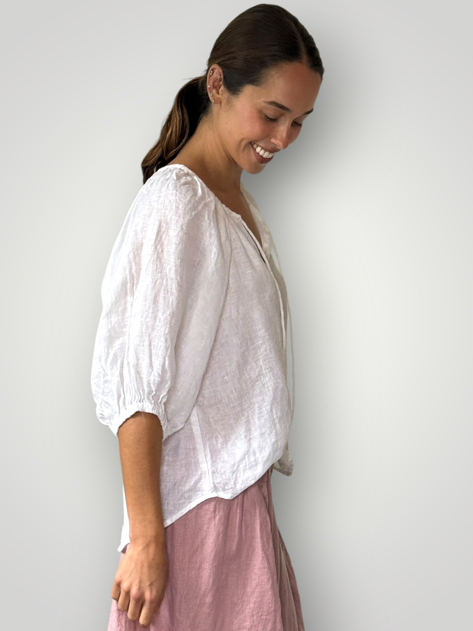 alicia top-white linen