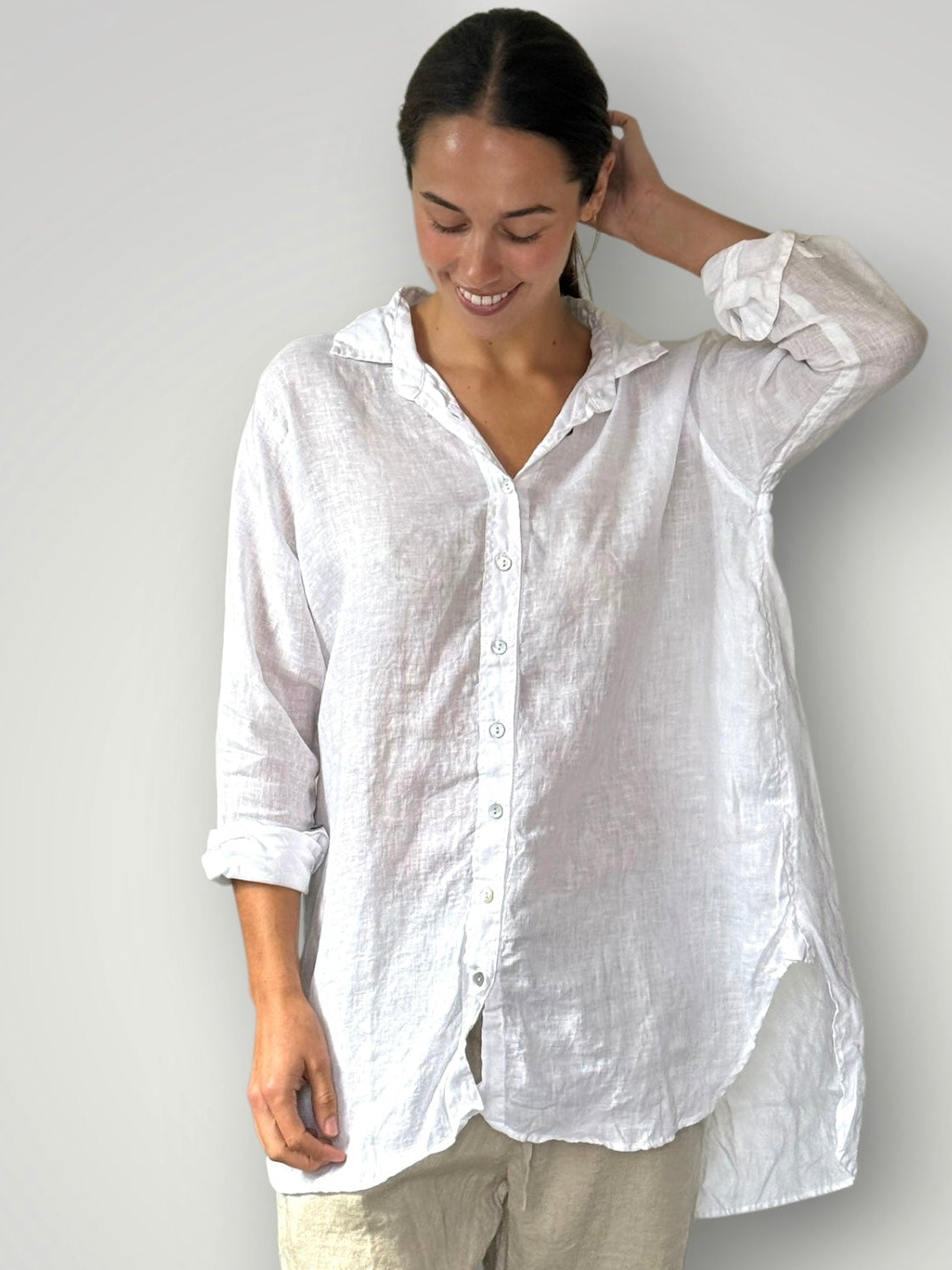 skyla shirt - white linen Apparel