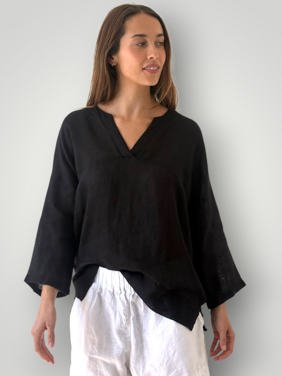 francis top-black linen Apparel