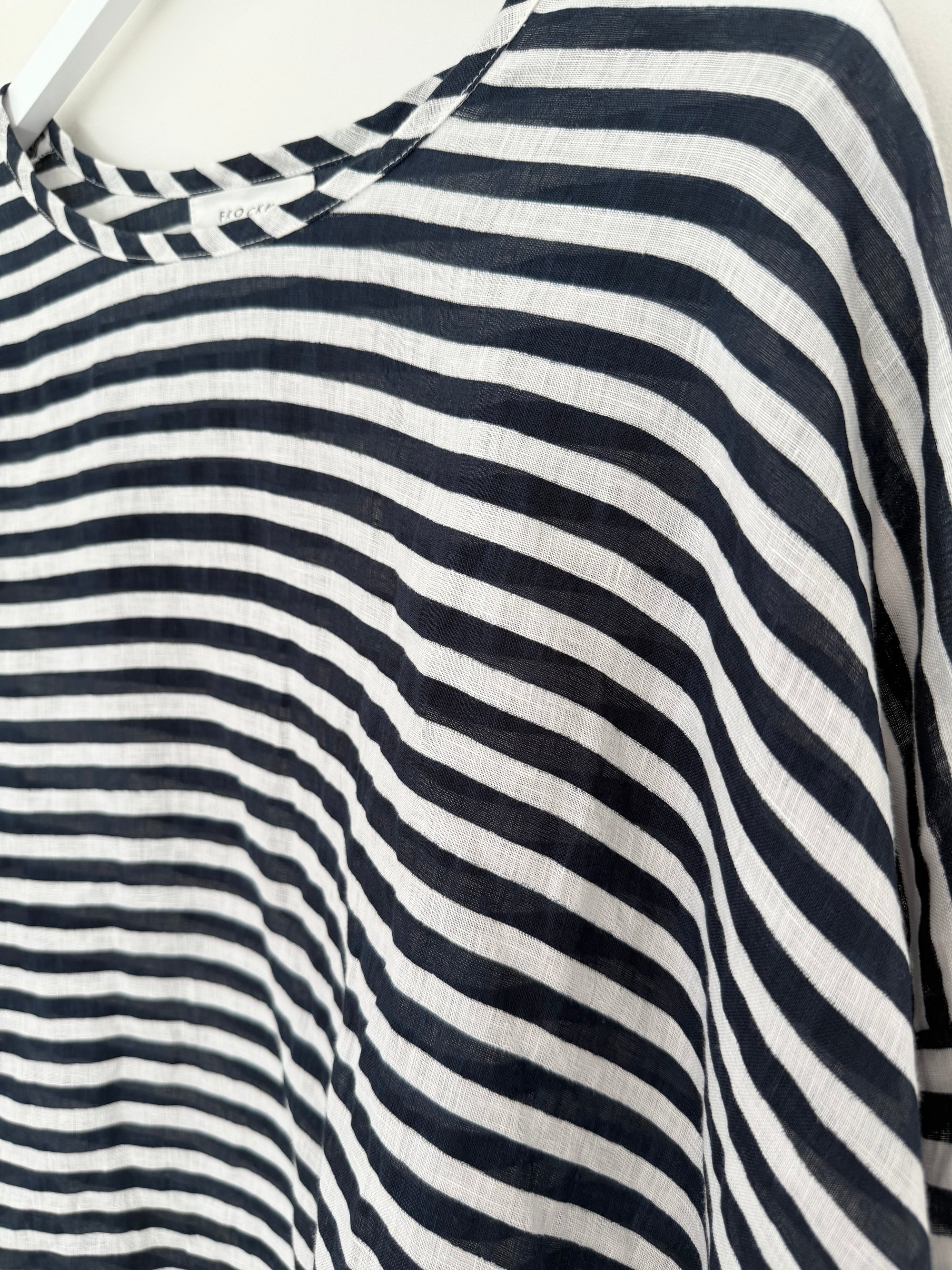 hunter top - navy stripe linen Apparel