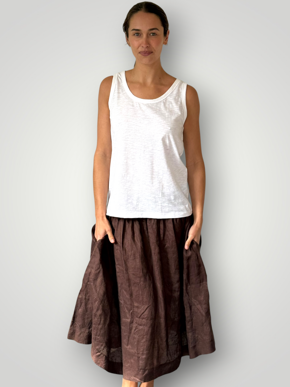 lola skirt - chocolate linen Apparel