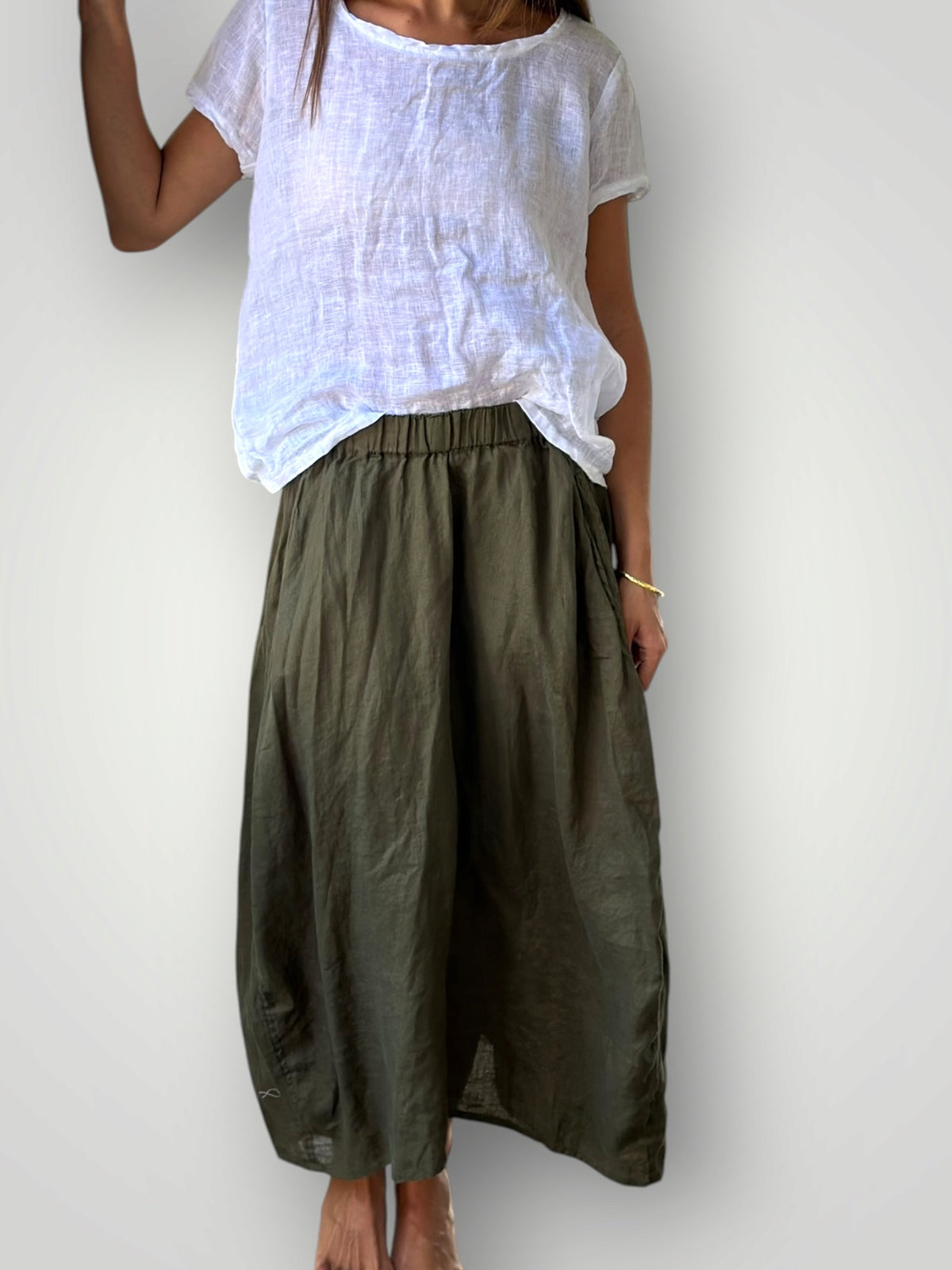 lana skirt - army linen Apparel