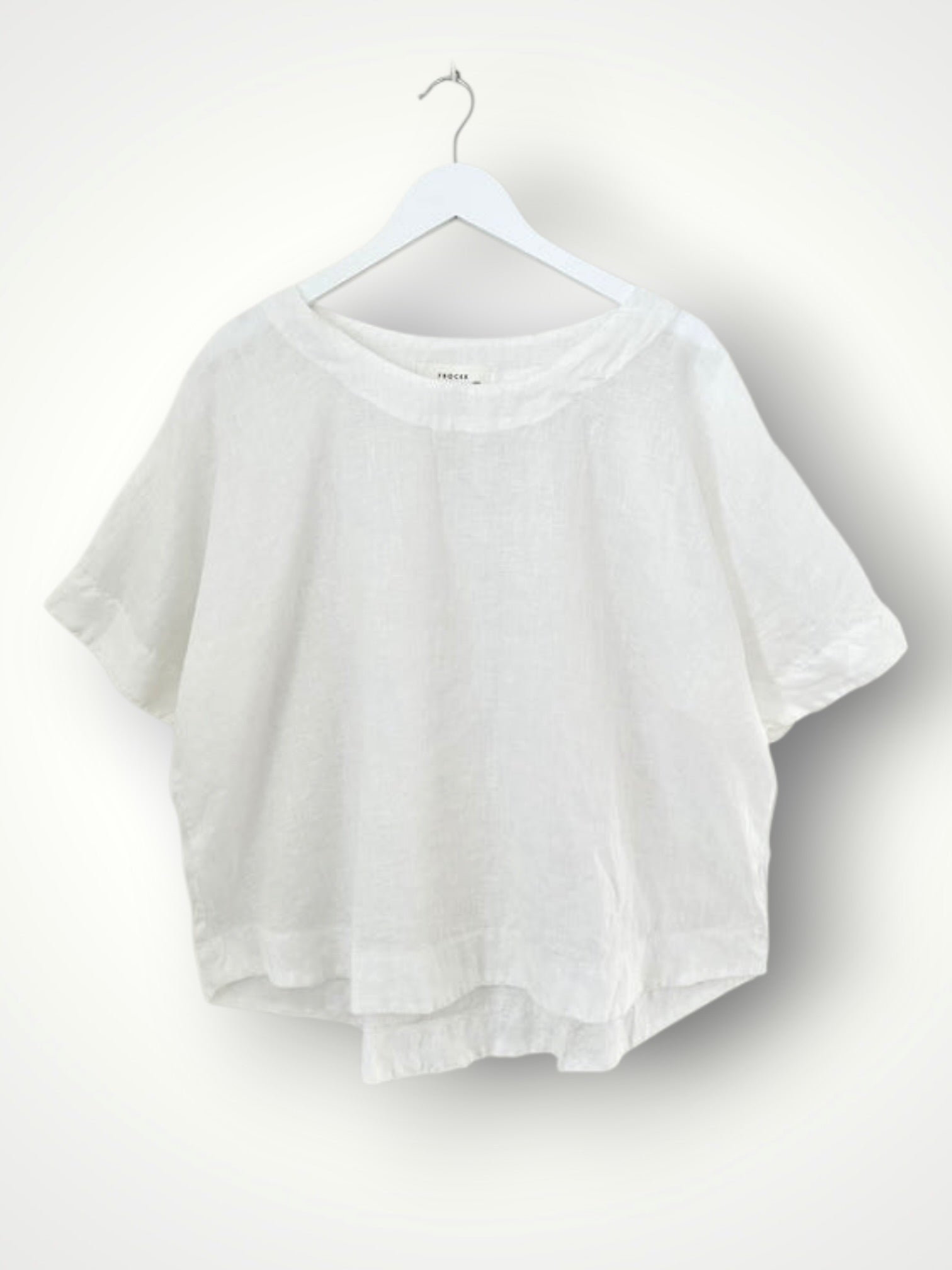 mia top - white linen Apparel