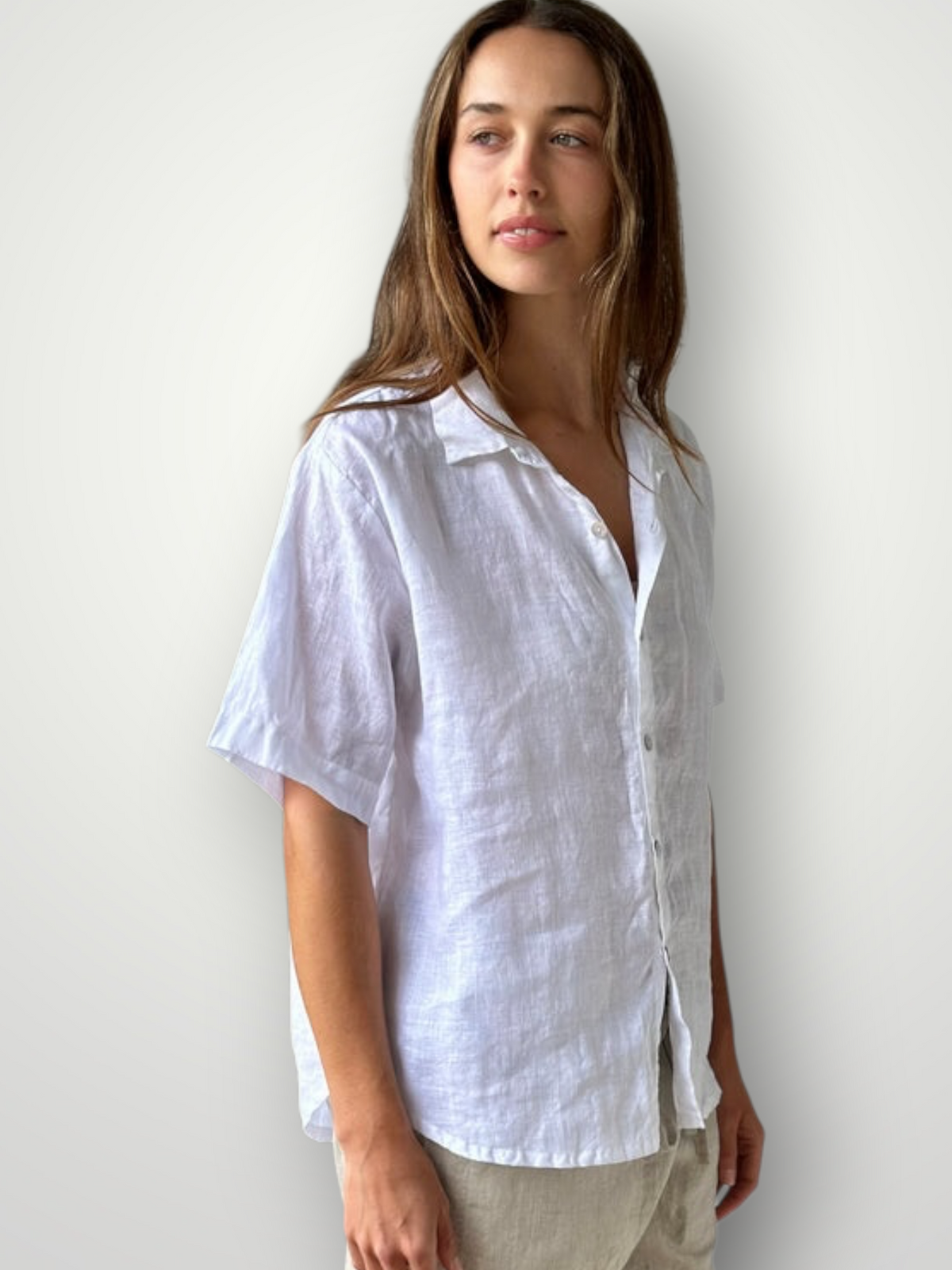 august shirt-white linen Apparel