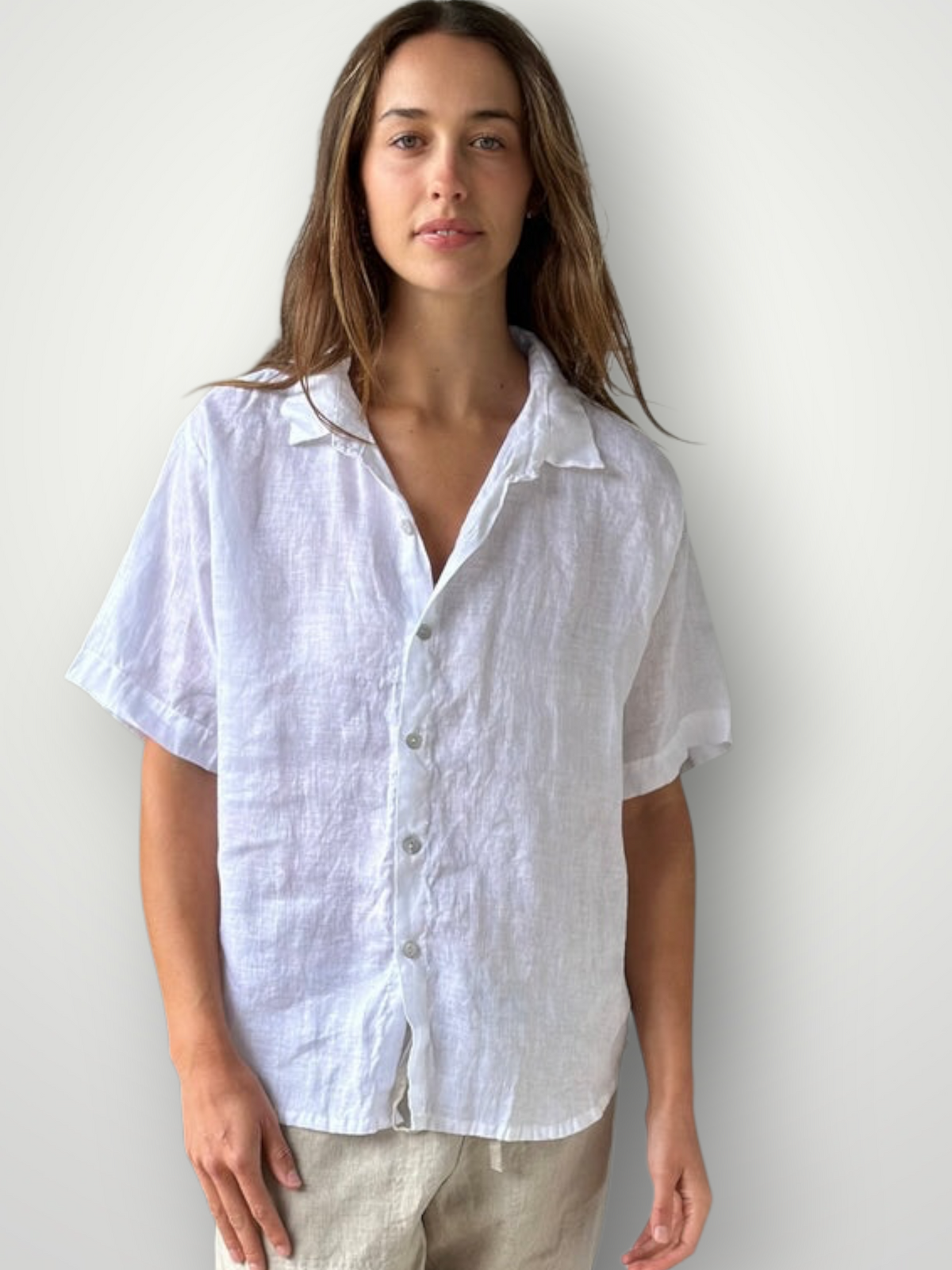 august shirt-white linen Apparel