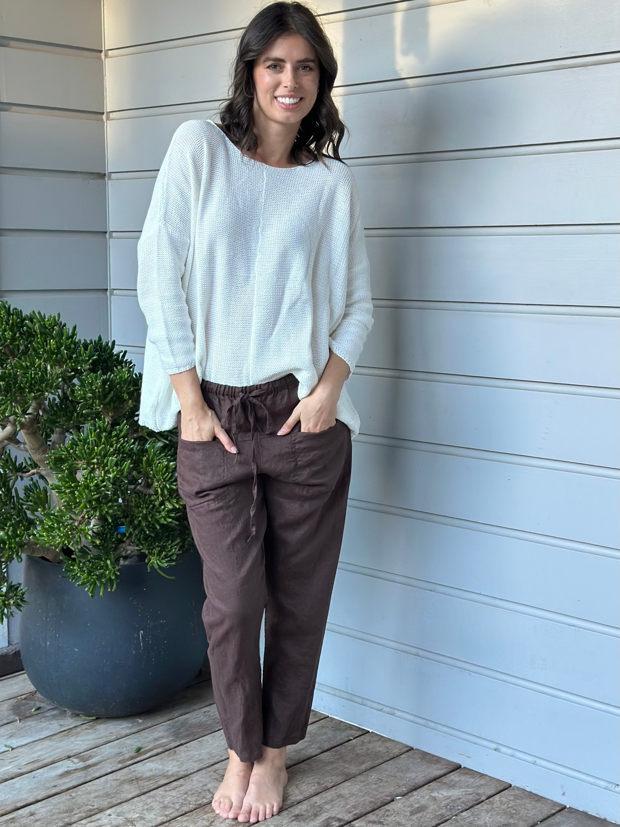 jessie pants - chocolate linen Apparel