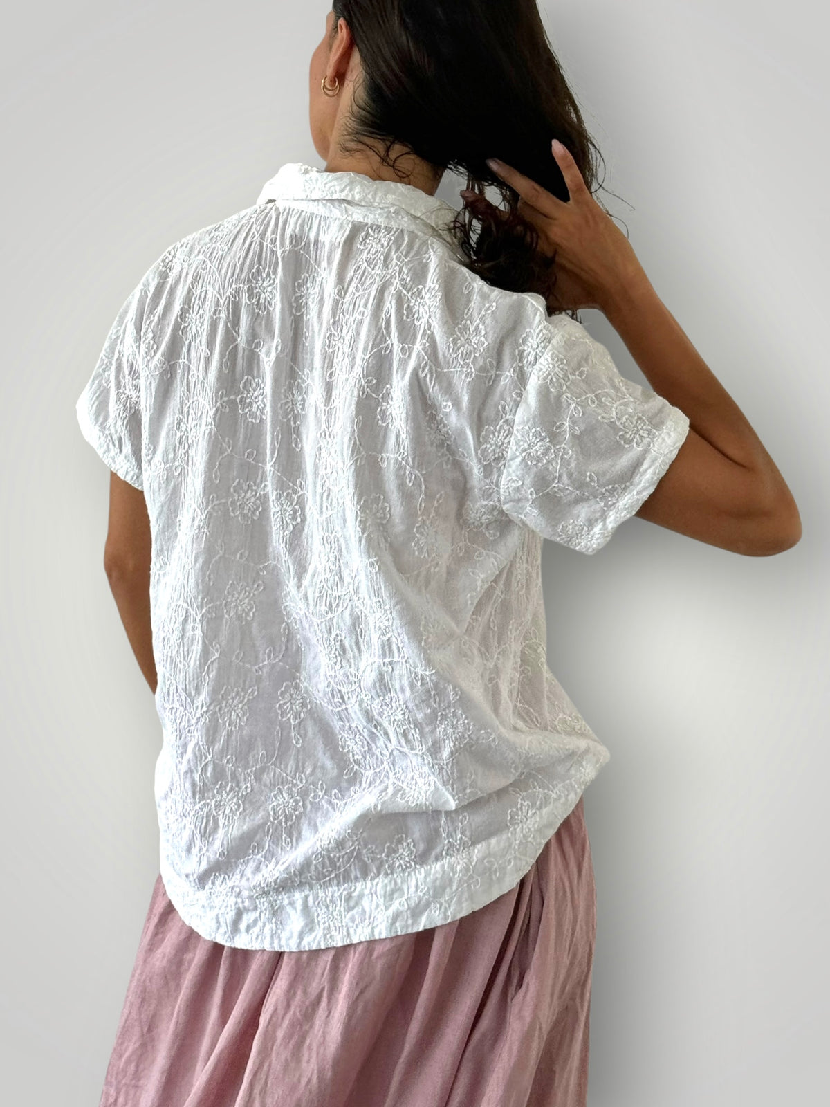 celia top -white cotton embroidery Apparel