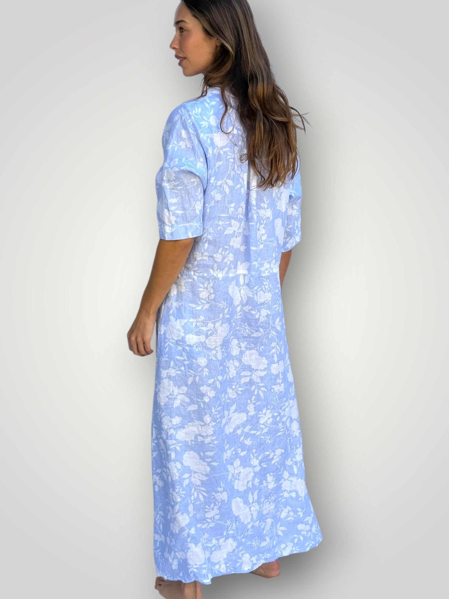 bridget dress - soft blue/white big flower linen Apparel