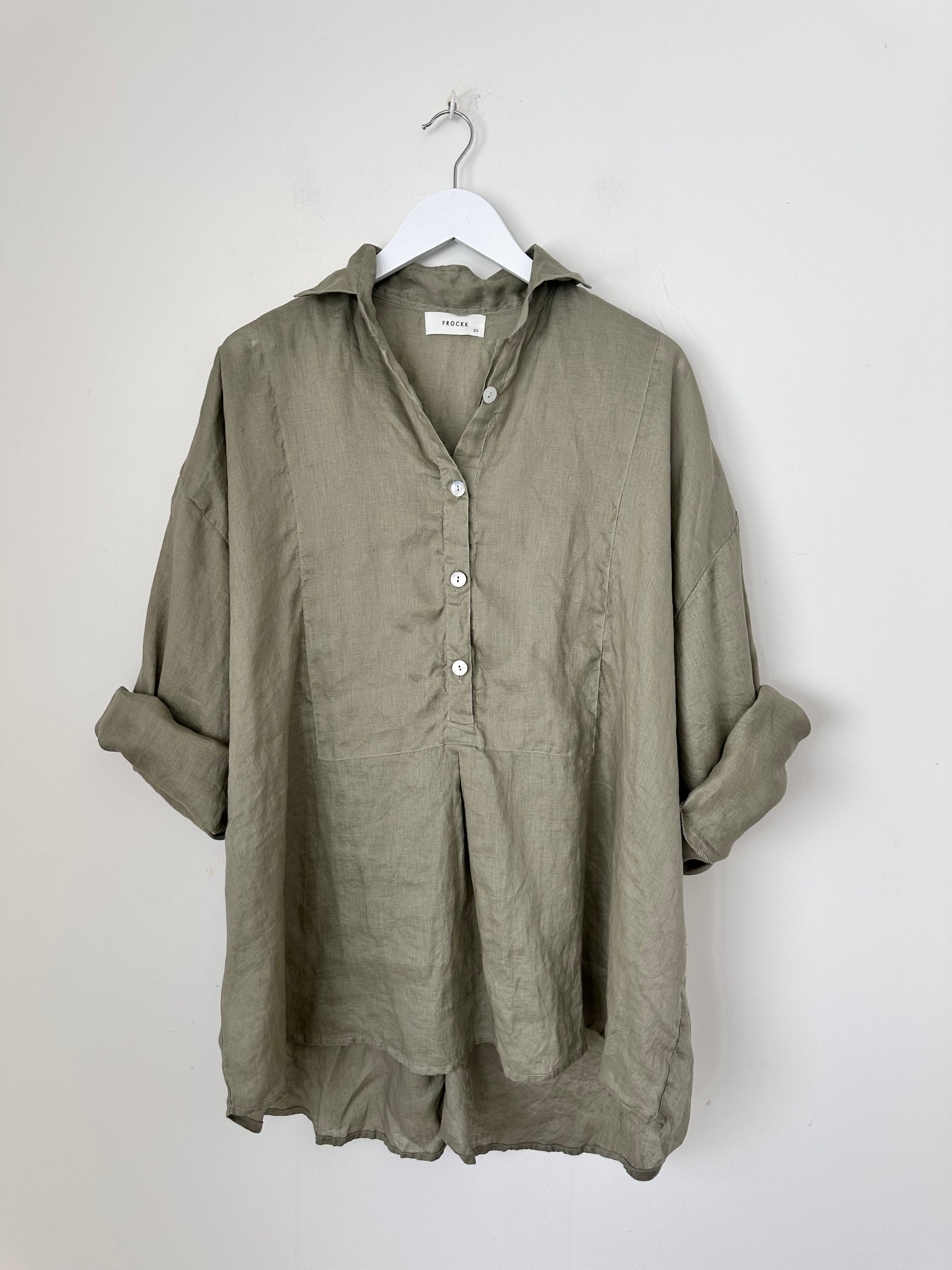 megan shirt - sage linen Apparel