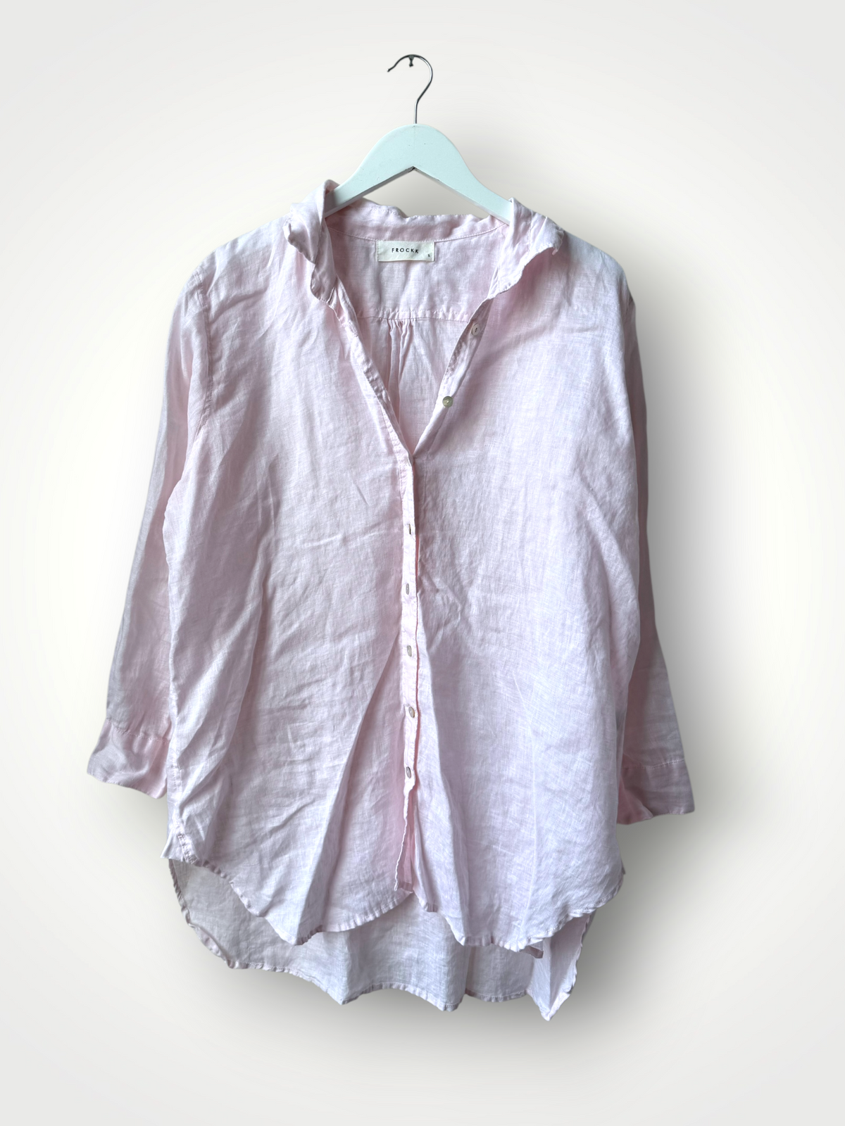 skyla shirt - soft pink linen Apparel