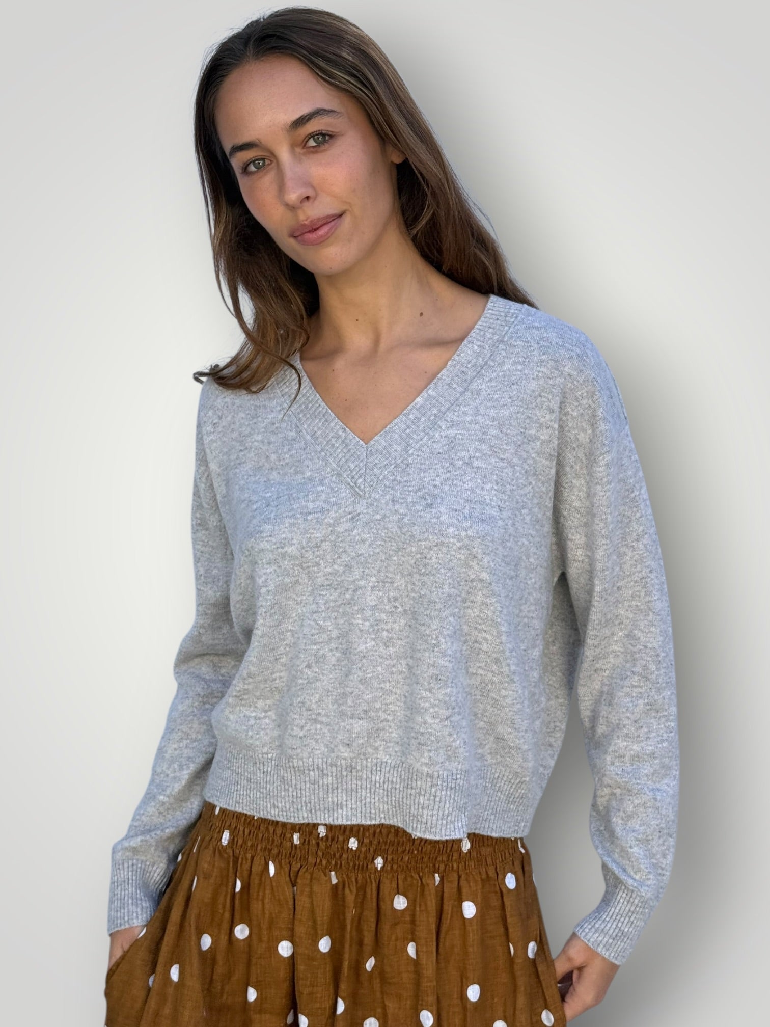 mavis v neck knit-light grey marle cashmere Apparel