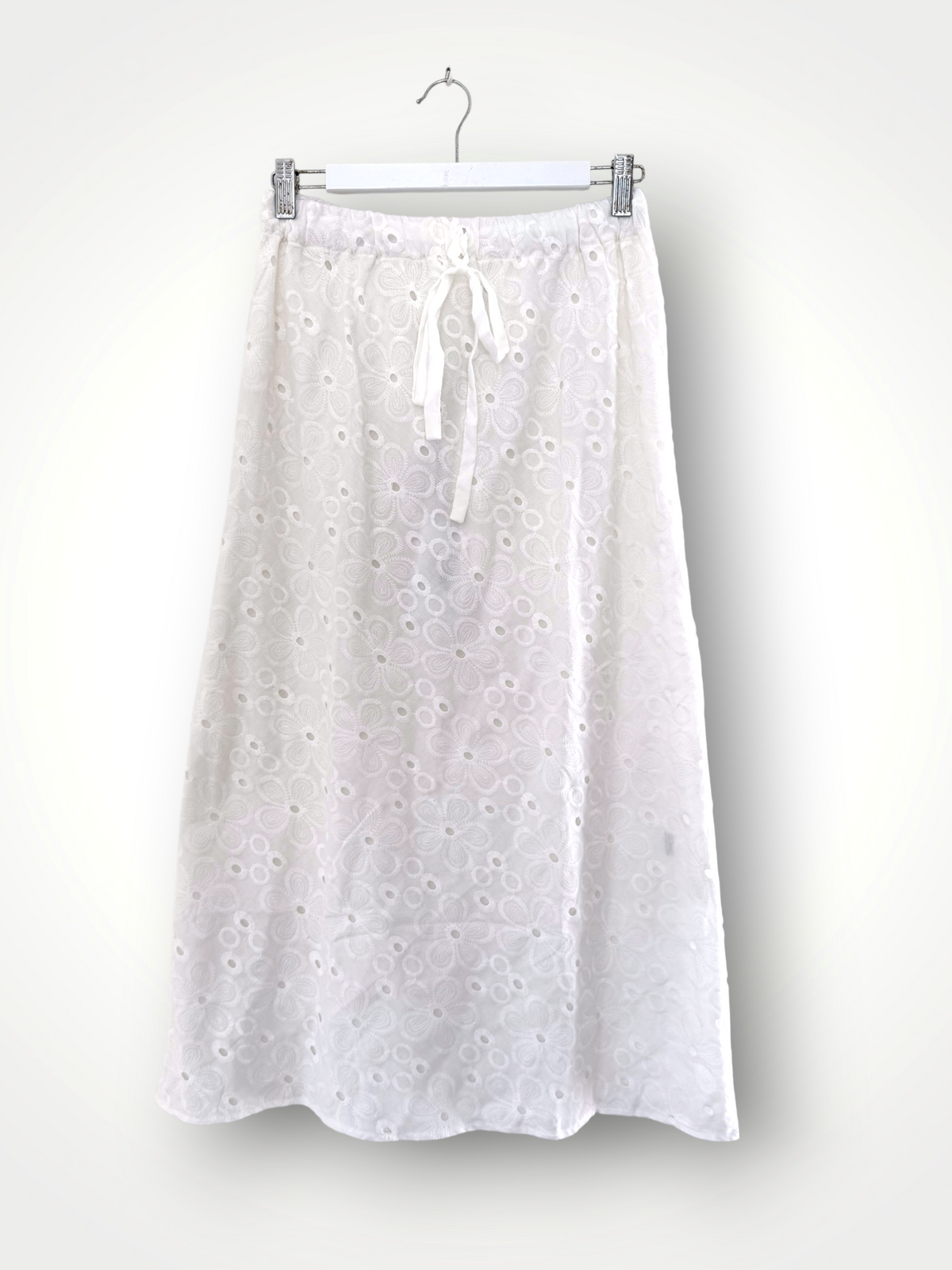 aria skirt - white cotton embroidery Apparel