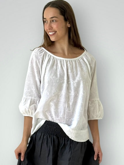 julia top-white cotton embroidery Apparel