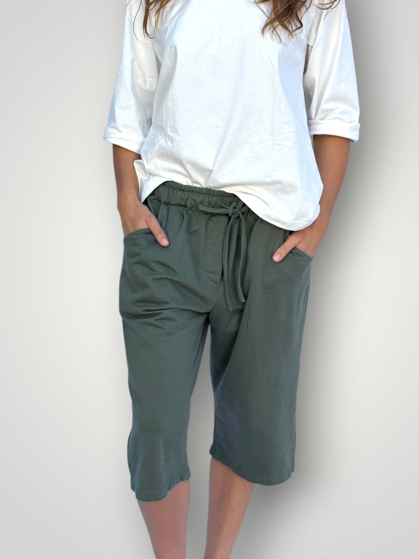 billy cotton knit short - chive Apparel