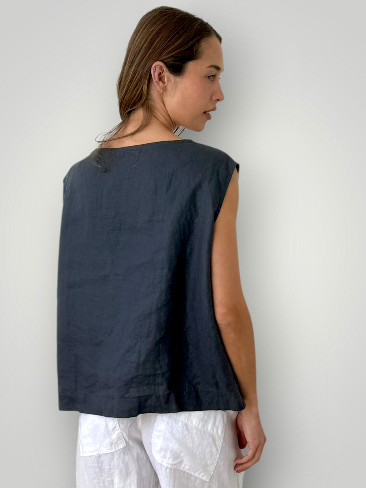eva top - charcoal linen Apparel