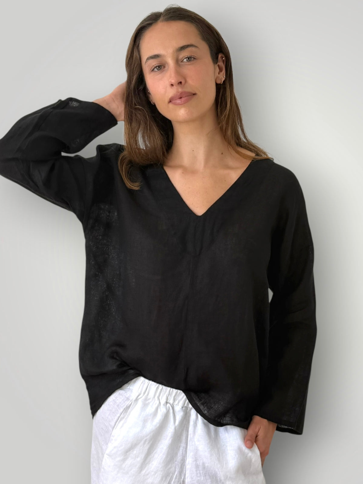 paige top - black linen Apparel
