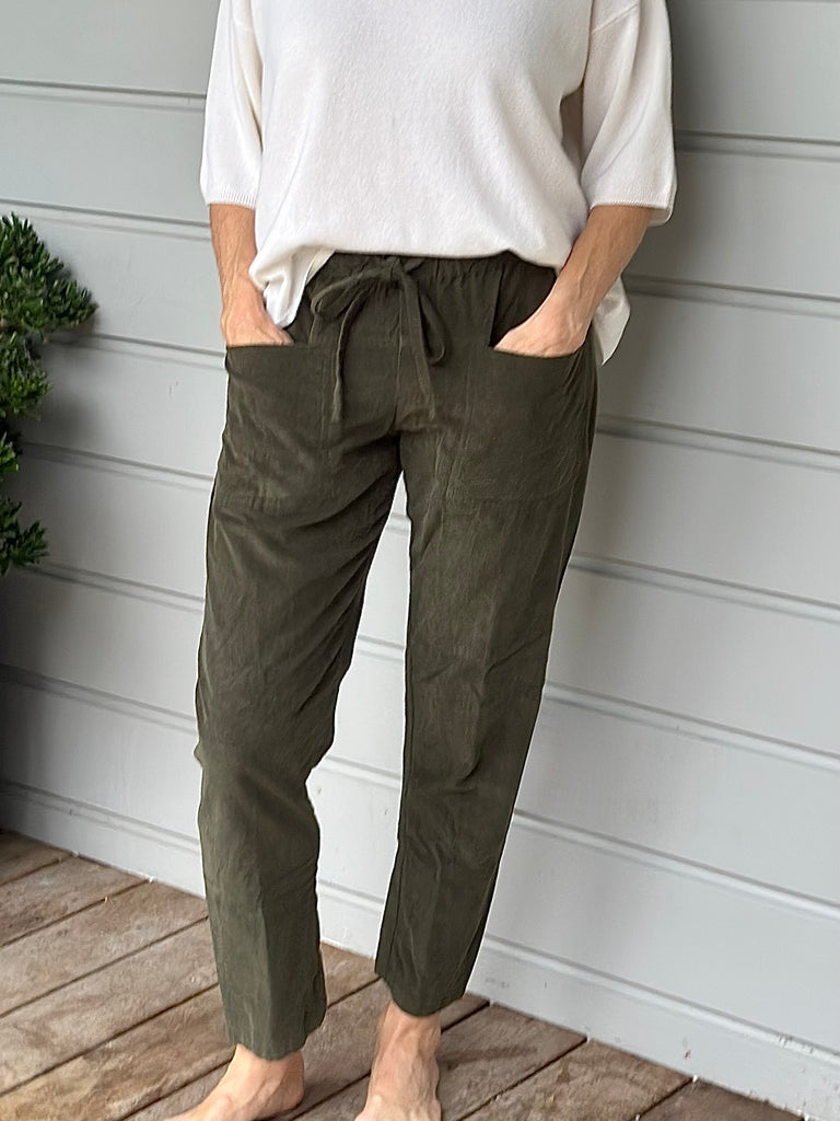 jessie pants - army cord Apparel
