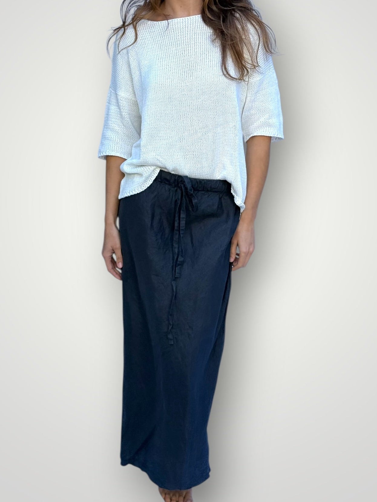 anthea skirt - charcoal linen Apparel