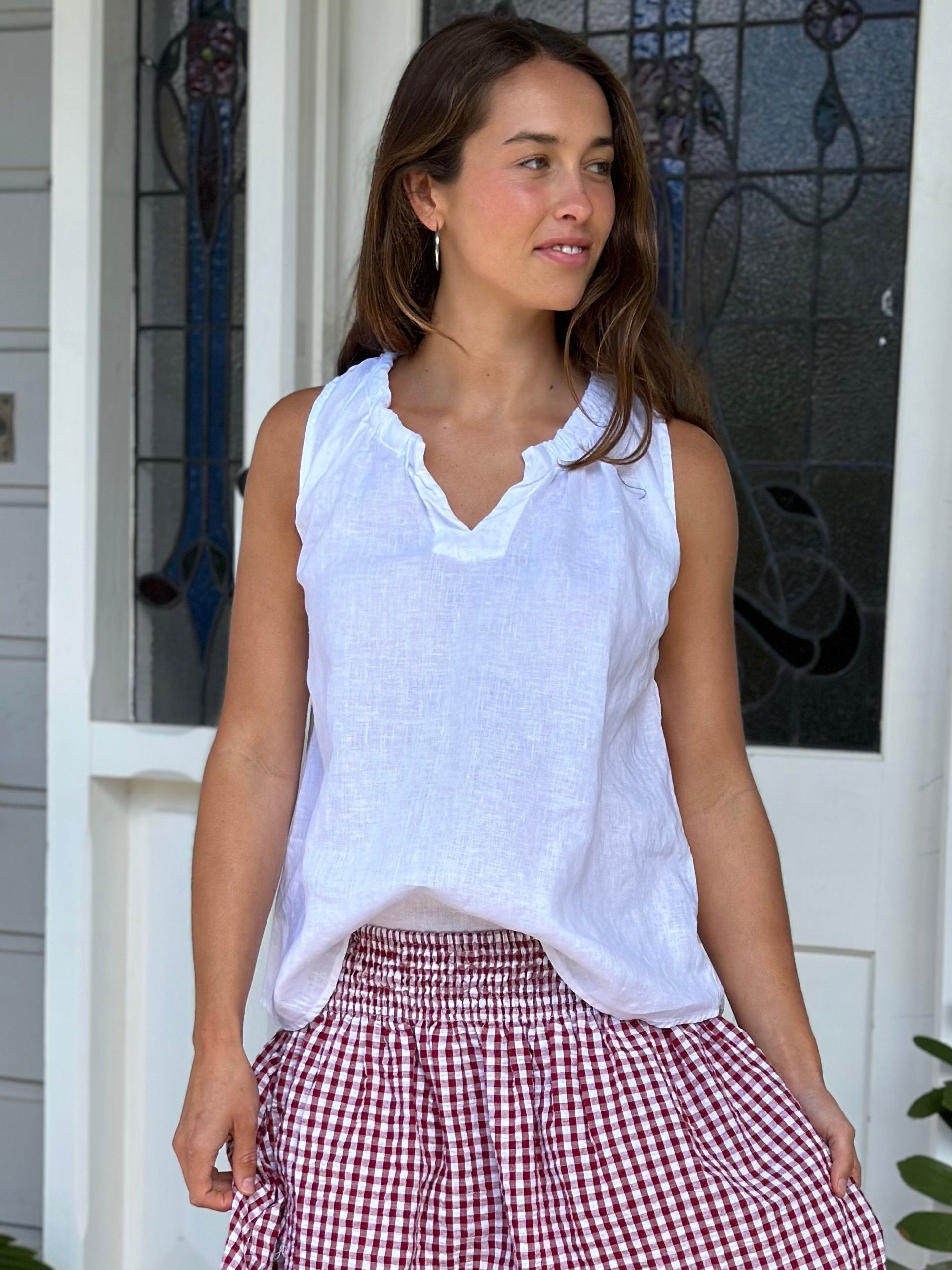 lucy top-white linen Apparel  