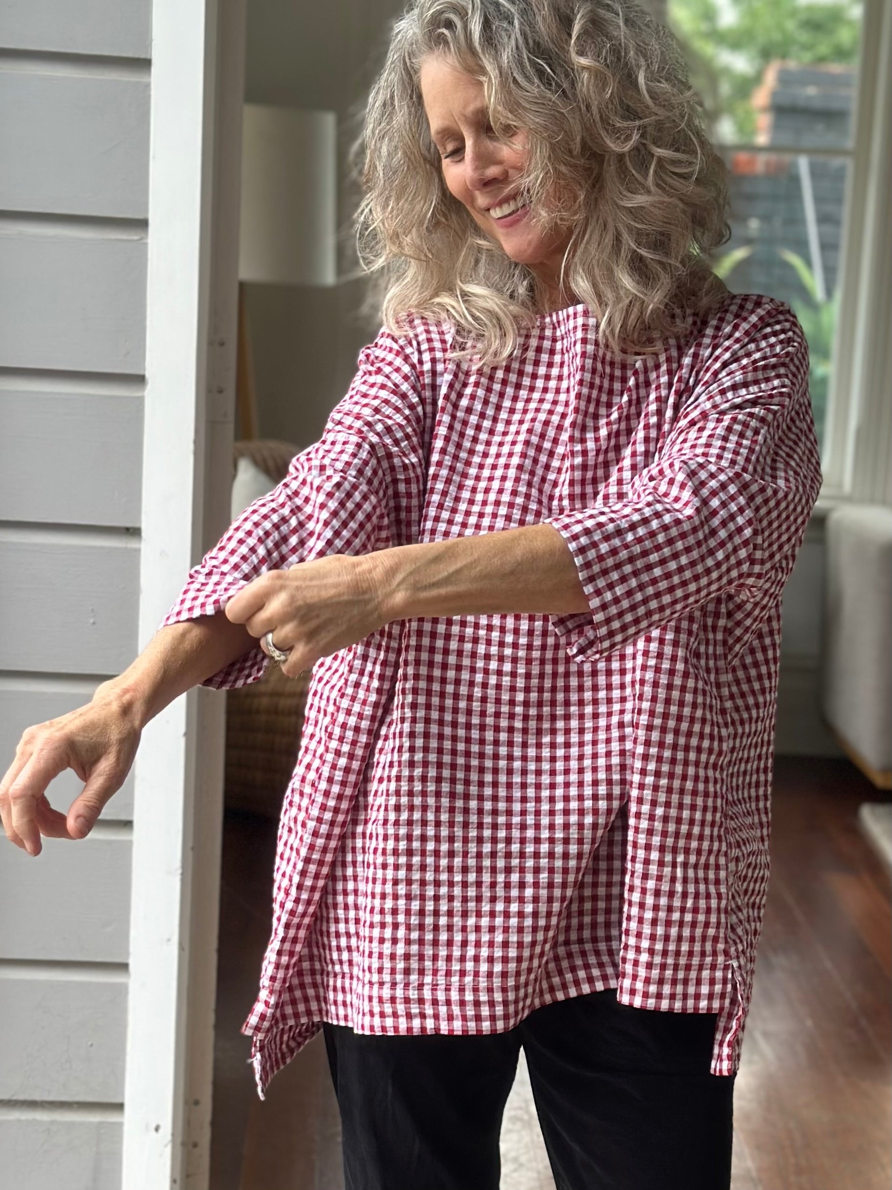 avril top - dark red gingham Apparel