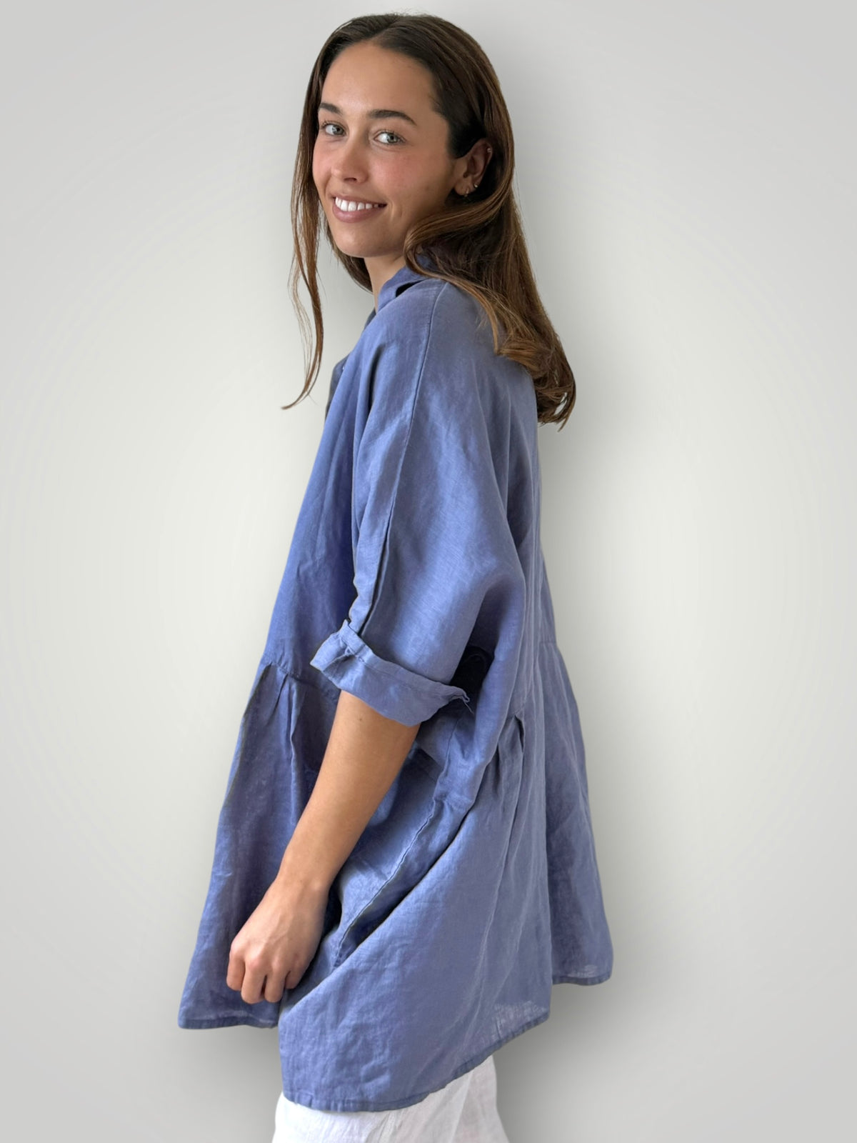 bronte shirt - cornflower linen Apparel