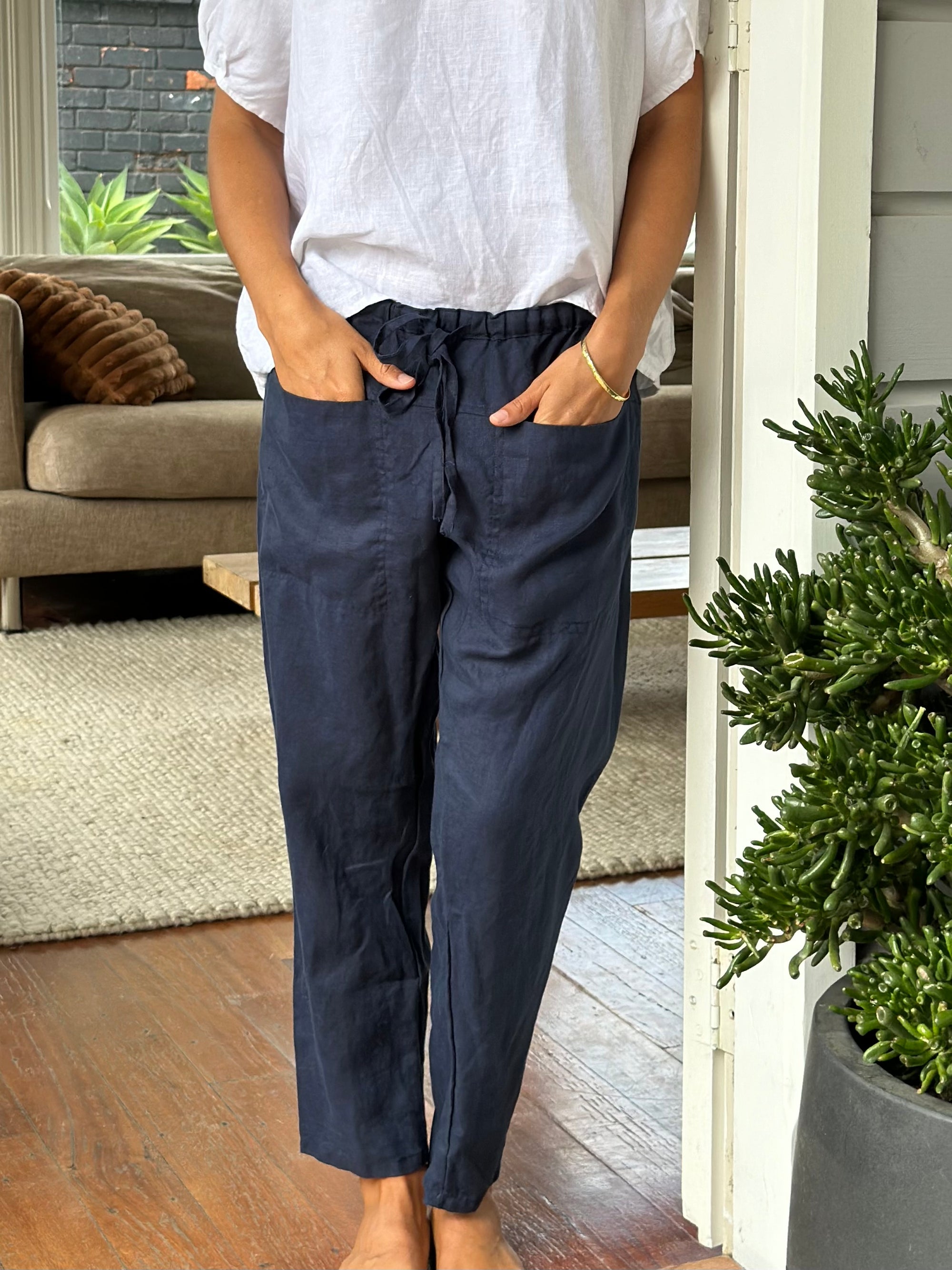 jessie pants-navy linen Apparel  