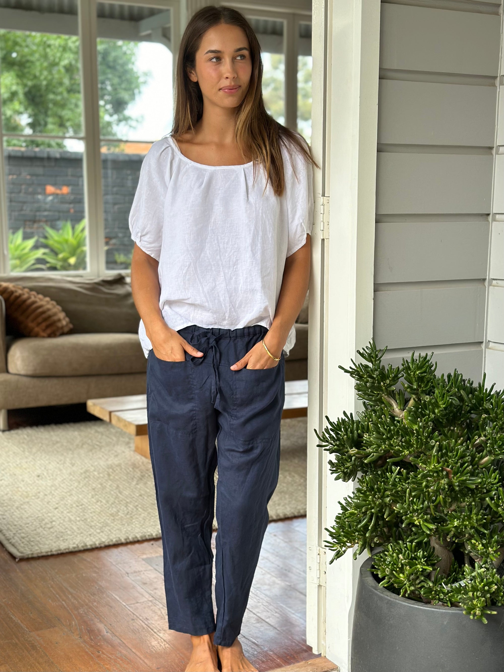 jessie pants-navy linen Apparel  