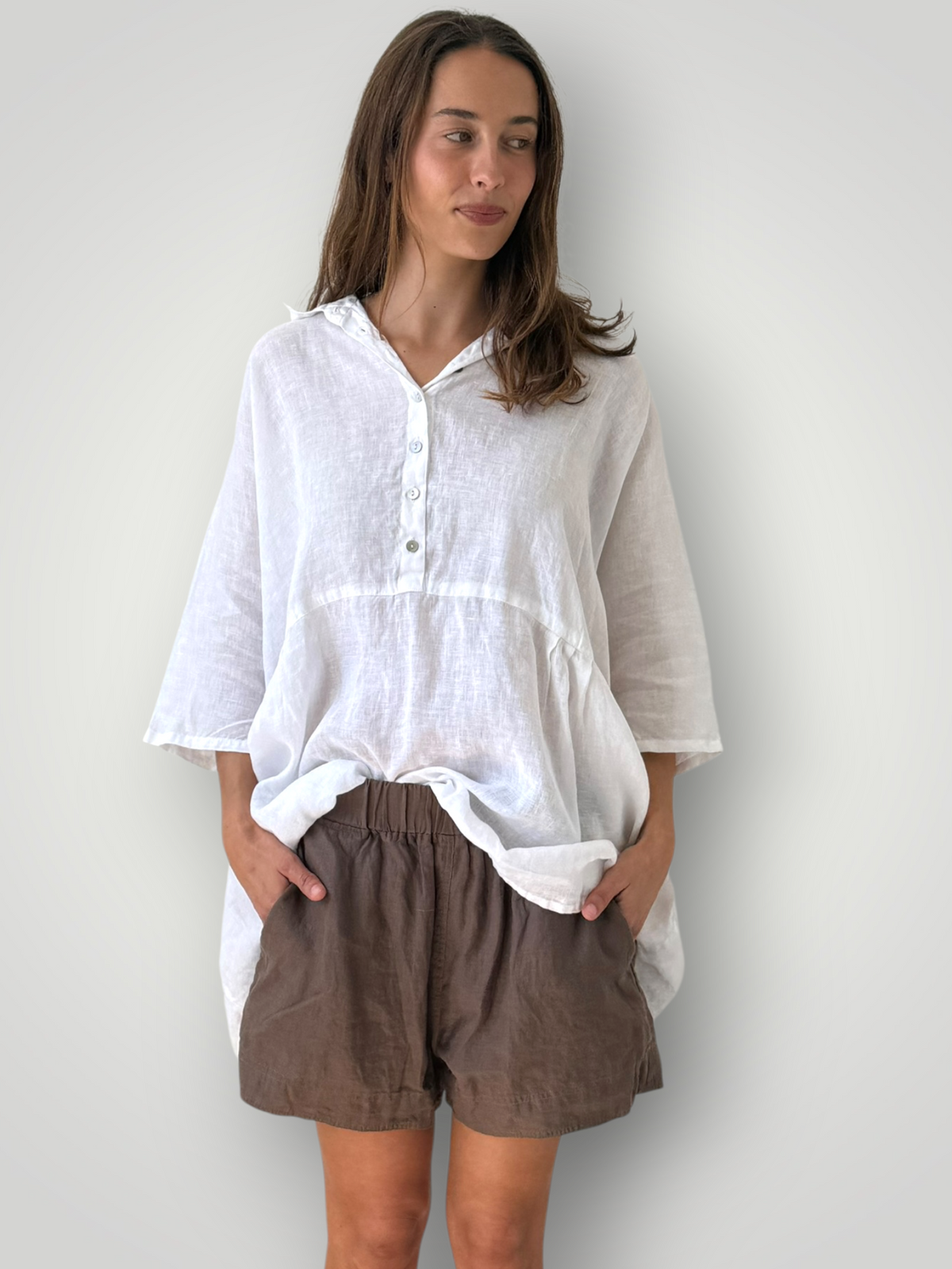 abbey short - soil linen Apparel