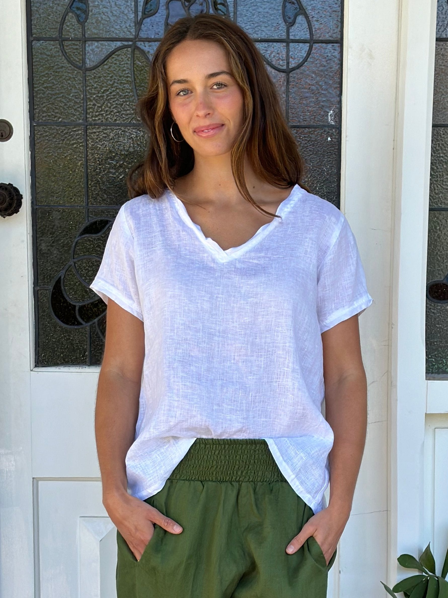 ellie top v neck-white linen Apparel  