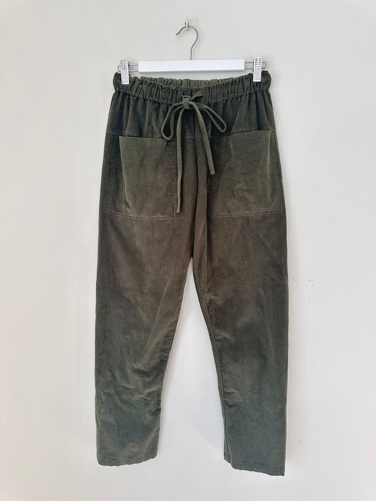 jessie pants - army cord Apparel