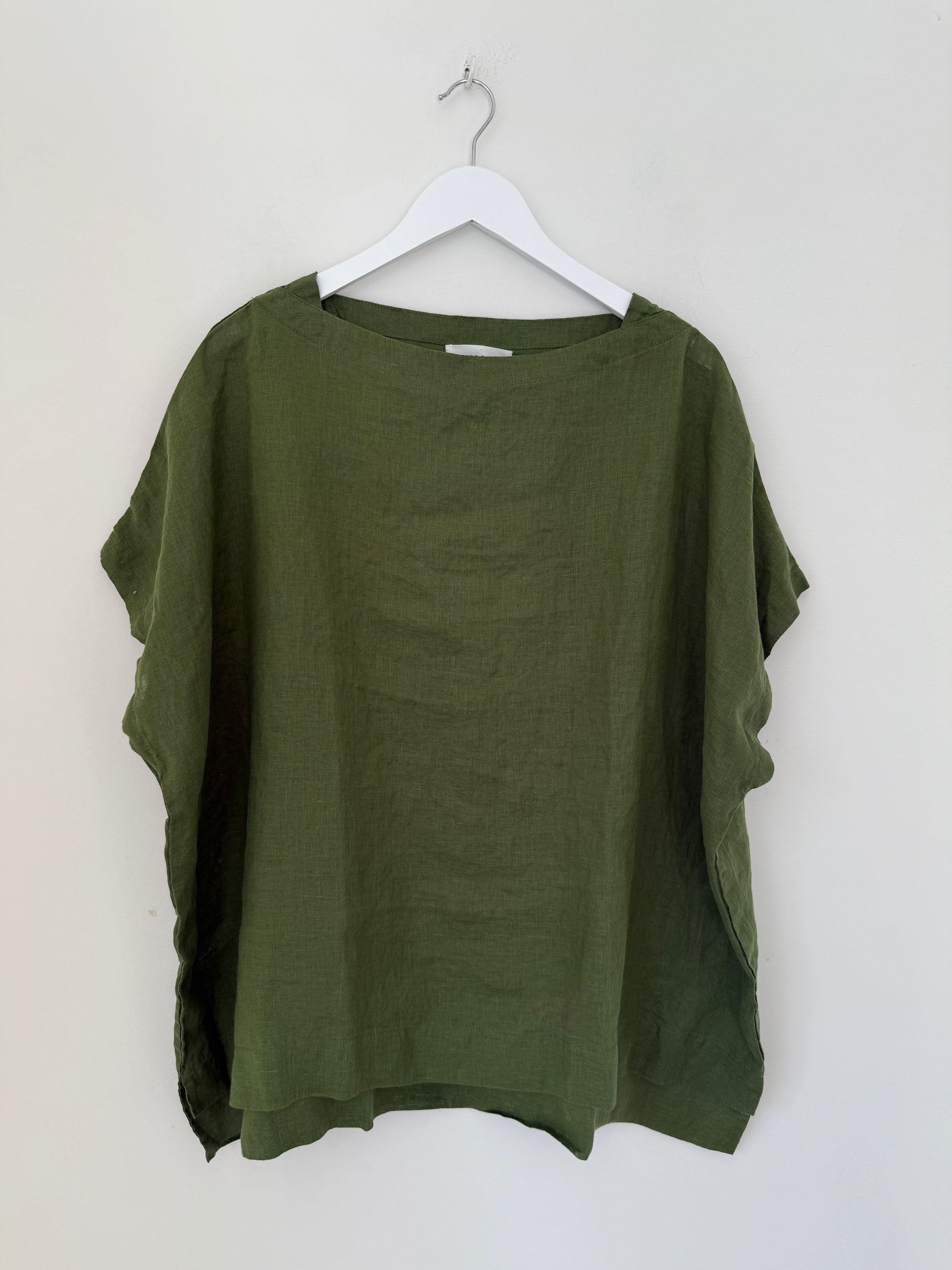 sammy top - moss linen Apparel
