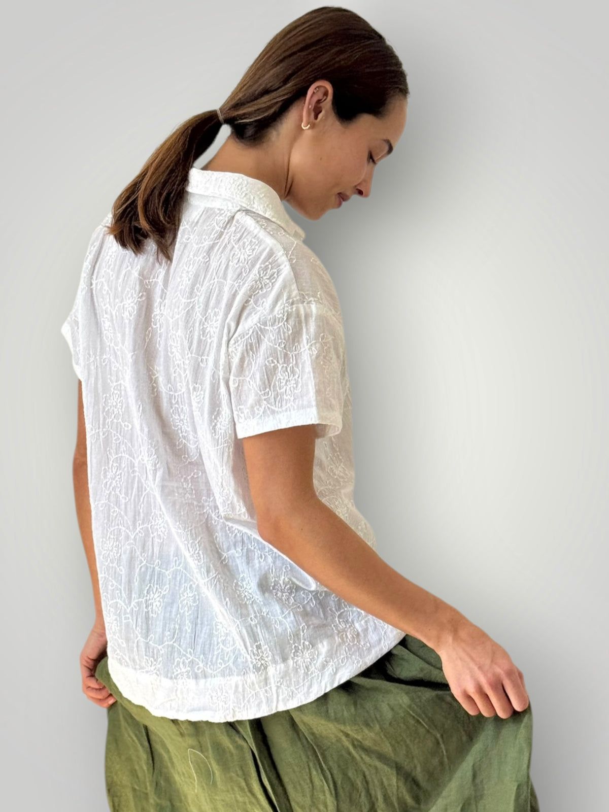 celia top -white cotton embroidery Apparel