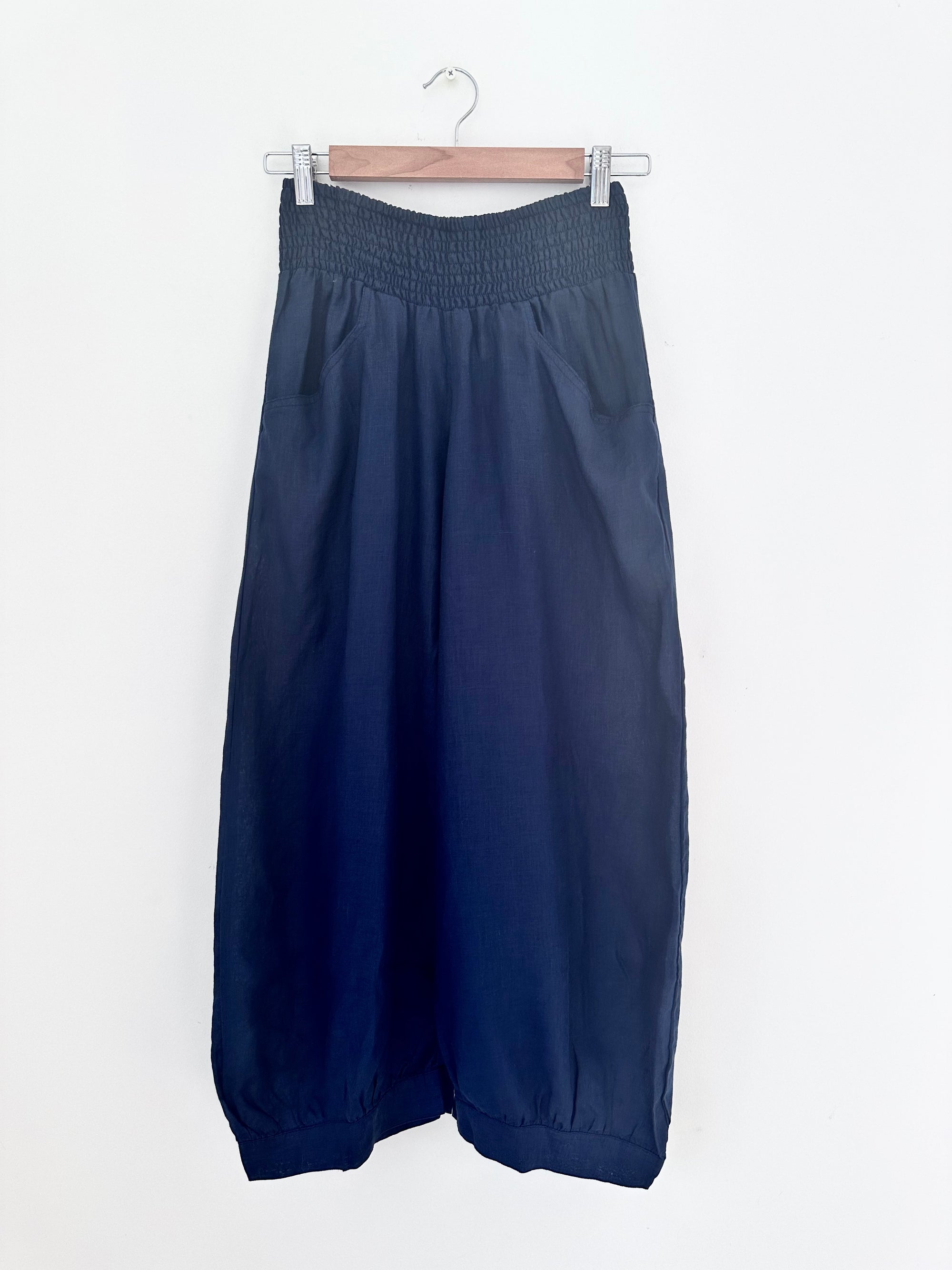 jackie pants - navy linen Apparel  