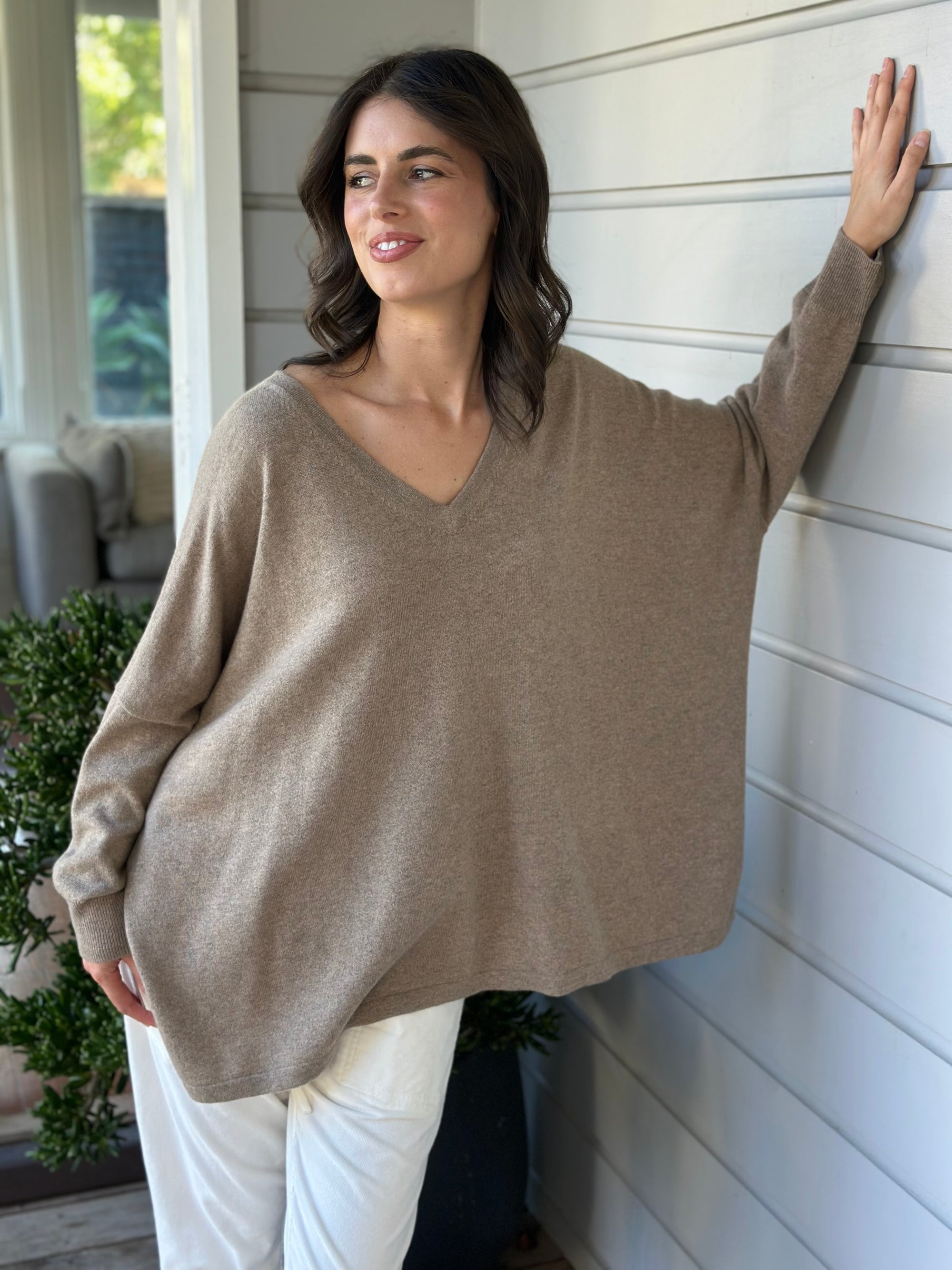 relaxed boyfriend knit- wheat cashmere Apparel