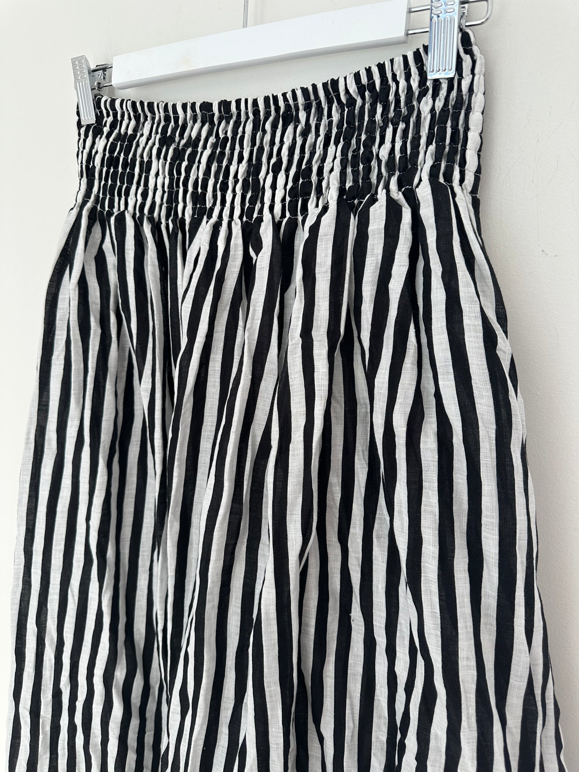lulu skirt -  black stripe linen Apparel  