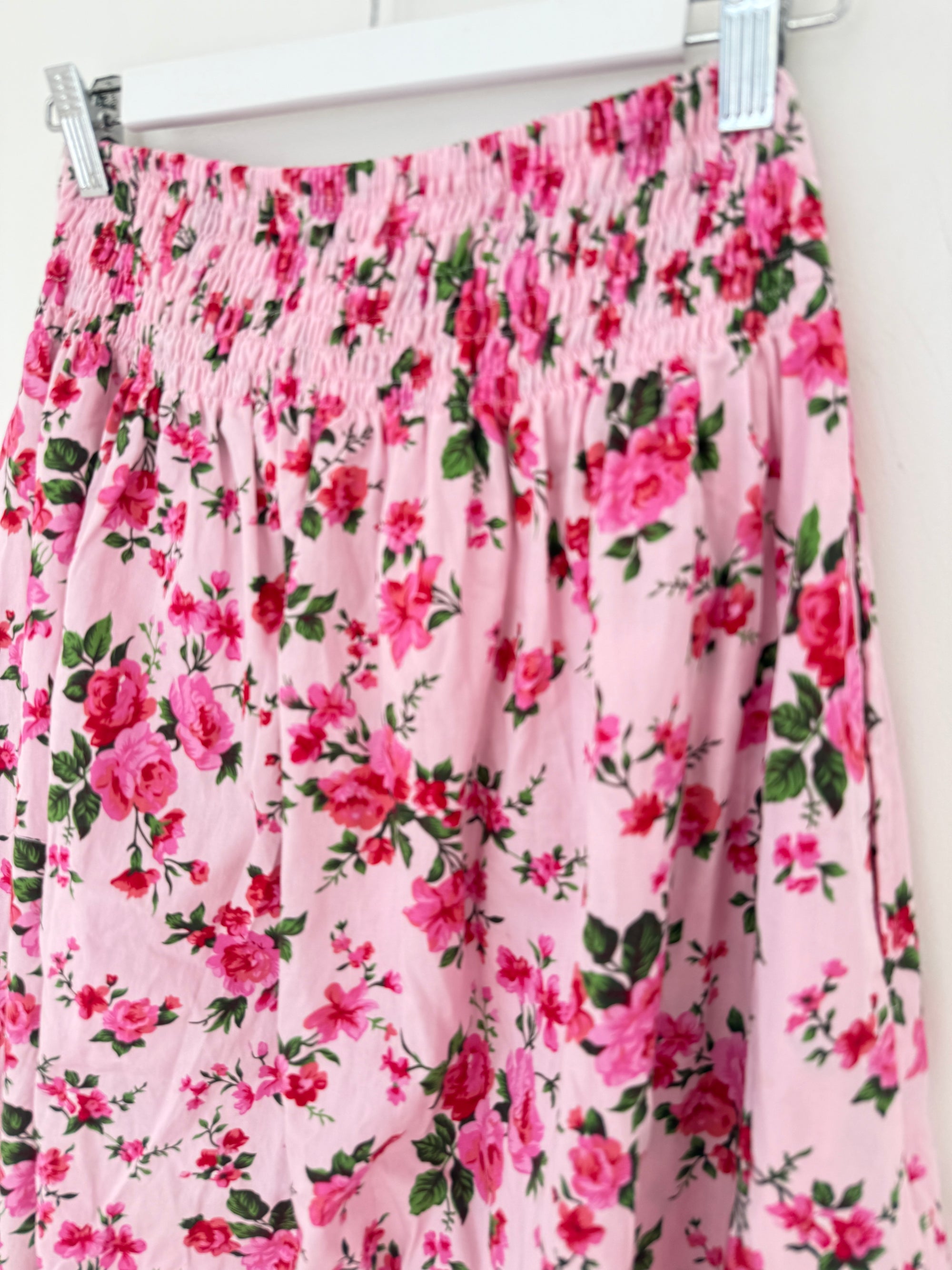lola skirt - pink bouquet Apparel
