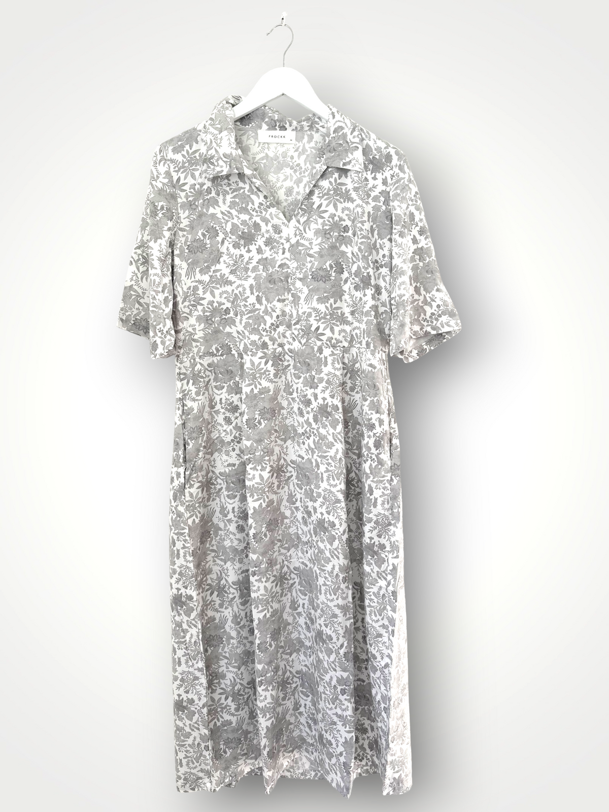 leonie dress-grey floral print