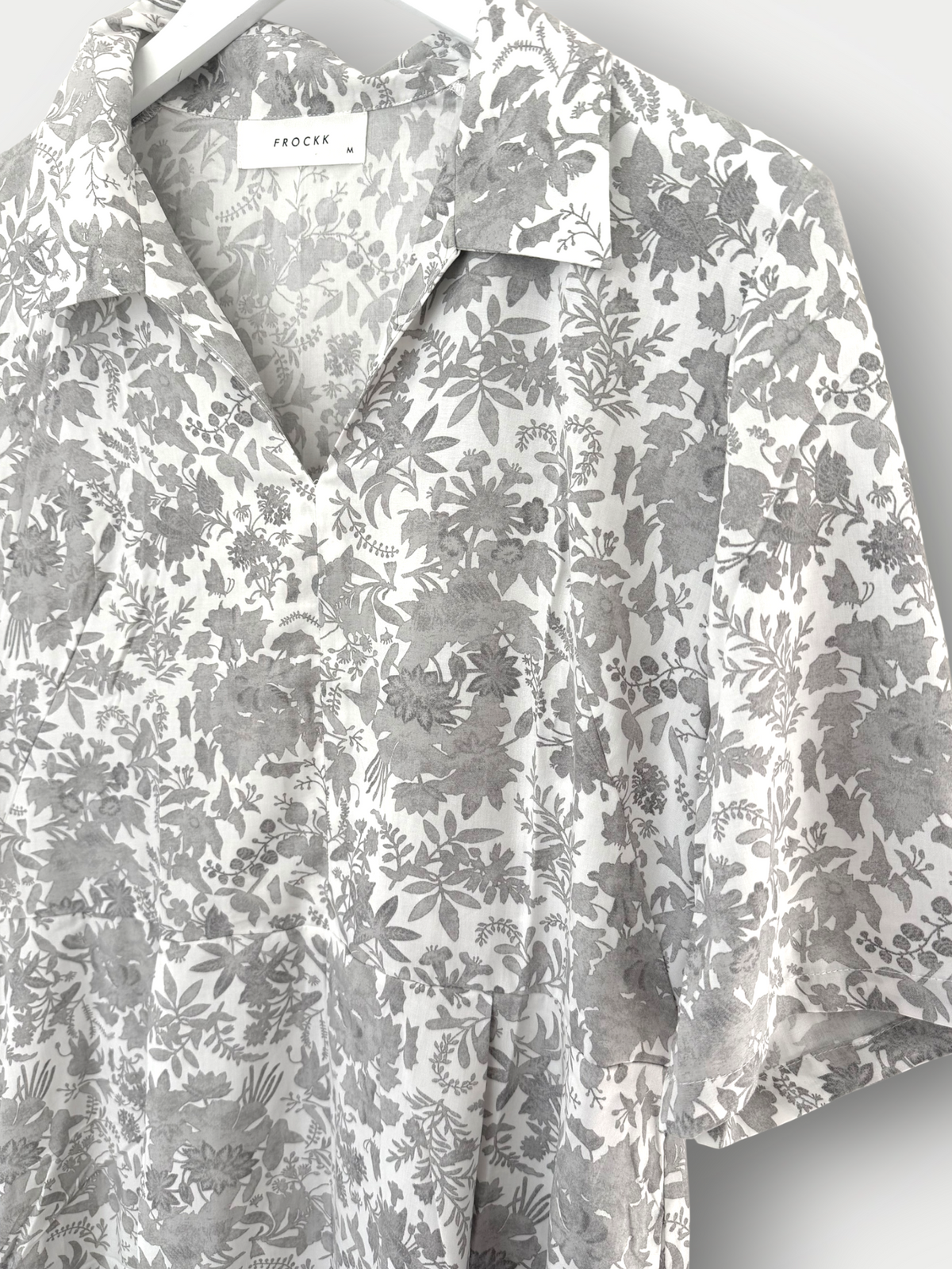 leonie dress-grey floral print